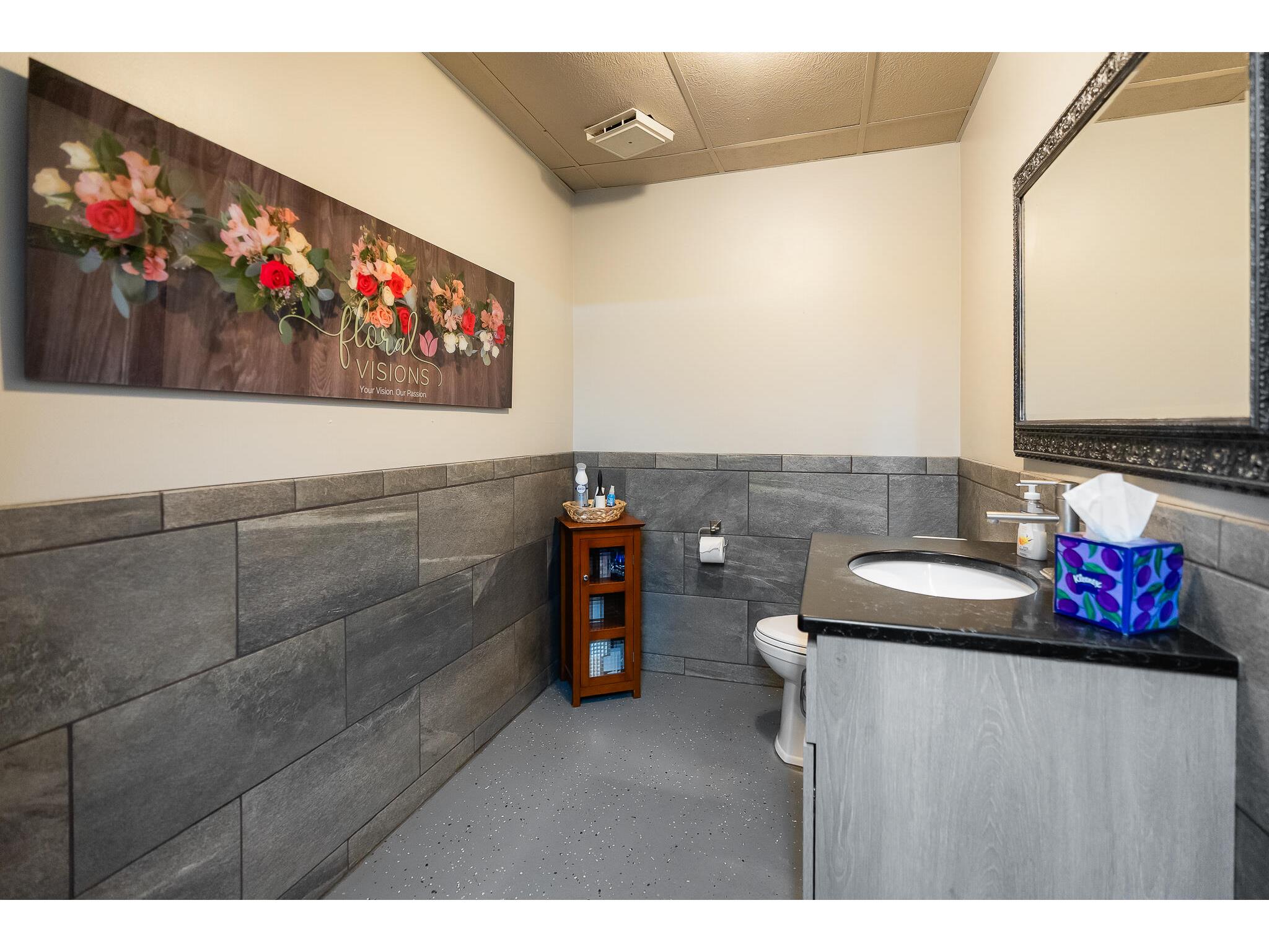 310 Sand Lake Onalaska WI 54650 1943381 image21