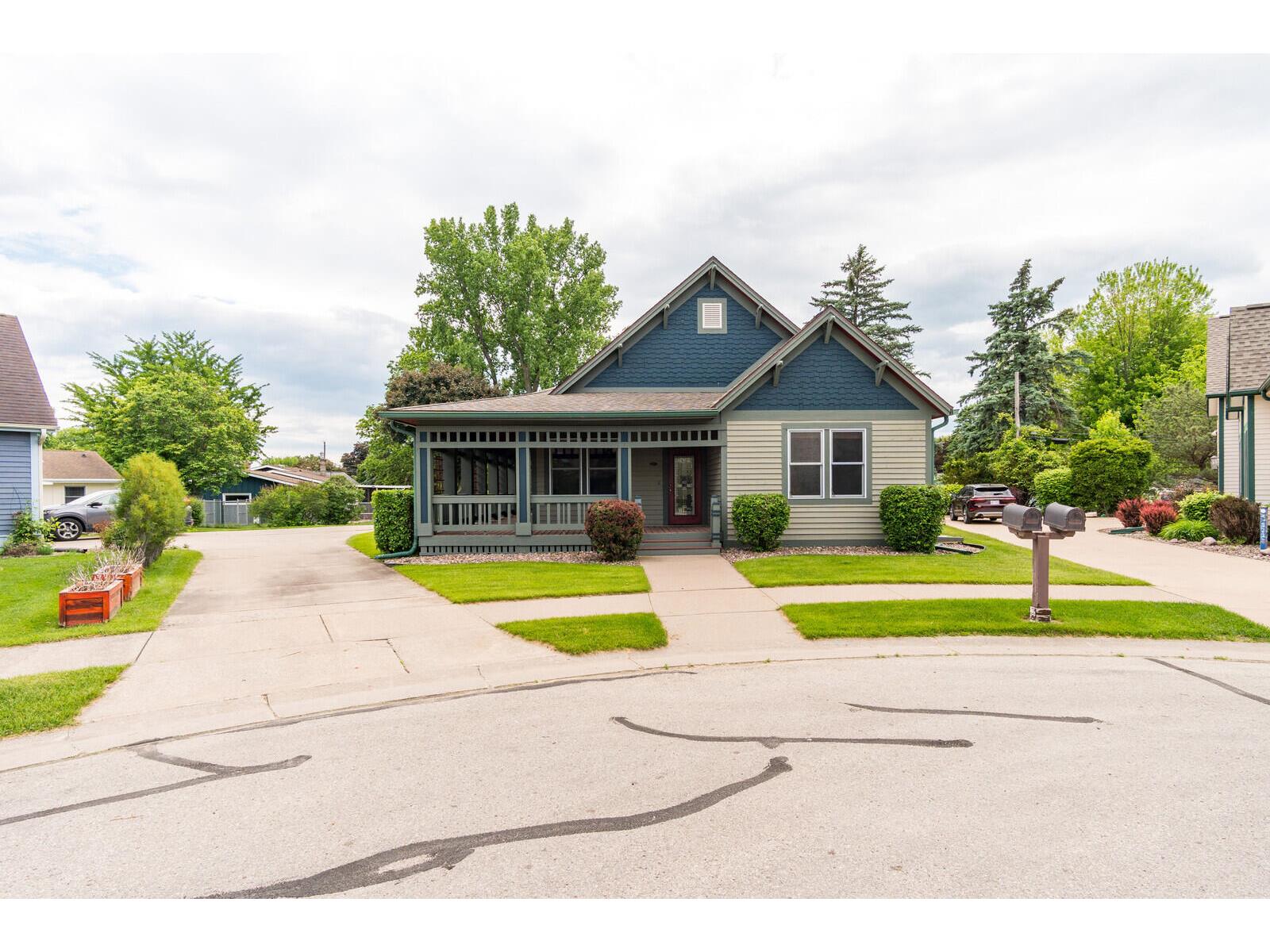 3104 Macharley La Crosse WI 54601 1920850 image1