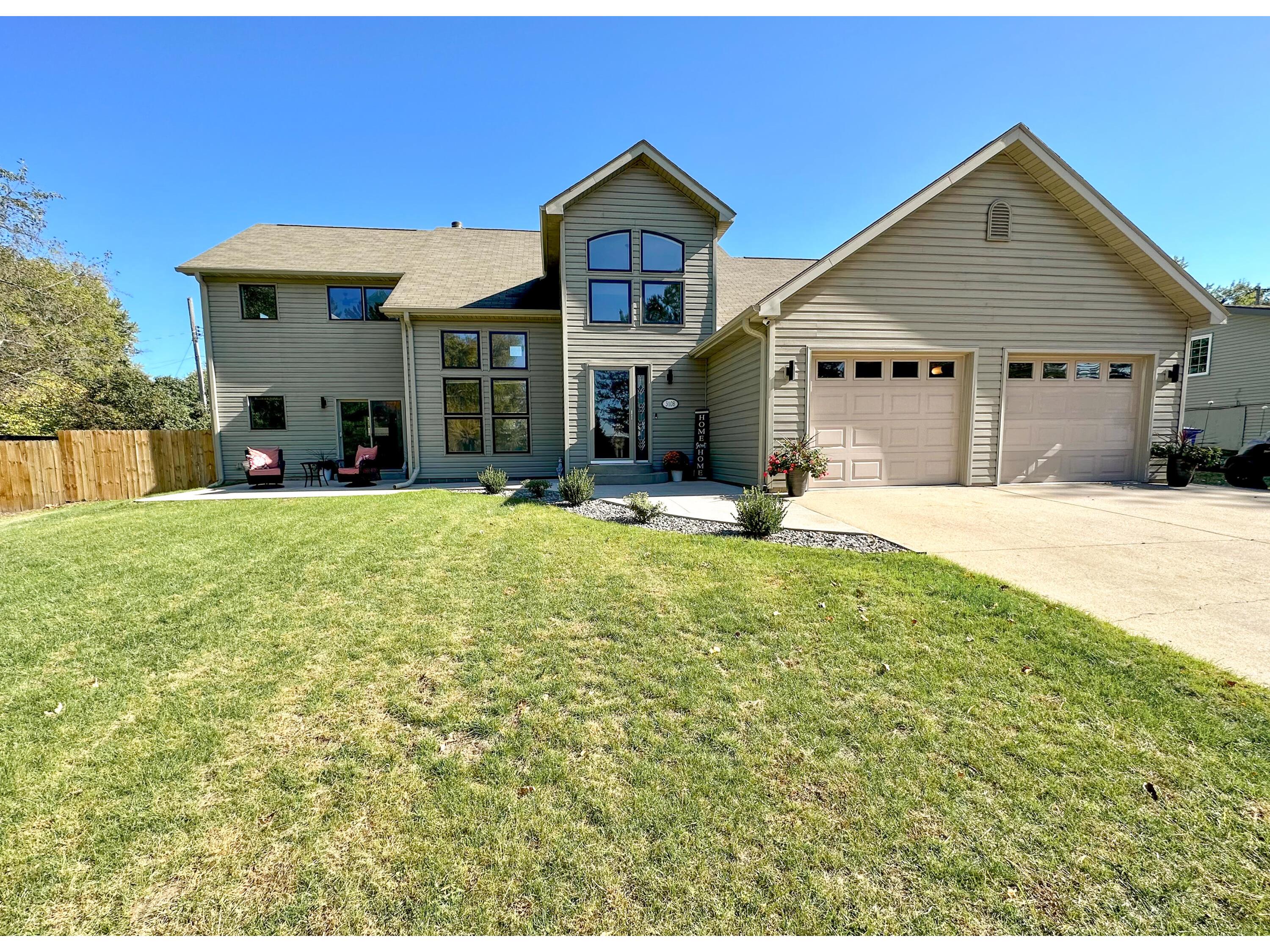 3108 Edgewater Campbell WI 54603 1853953 image1