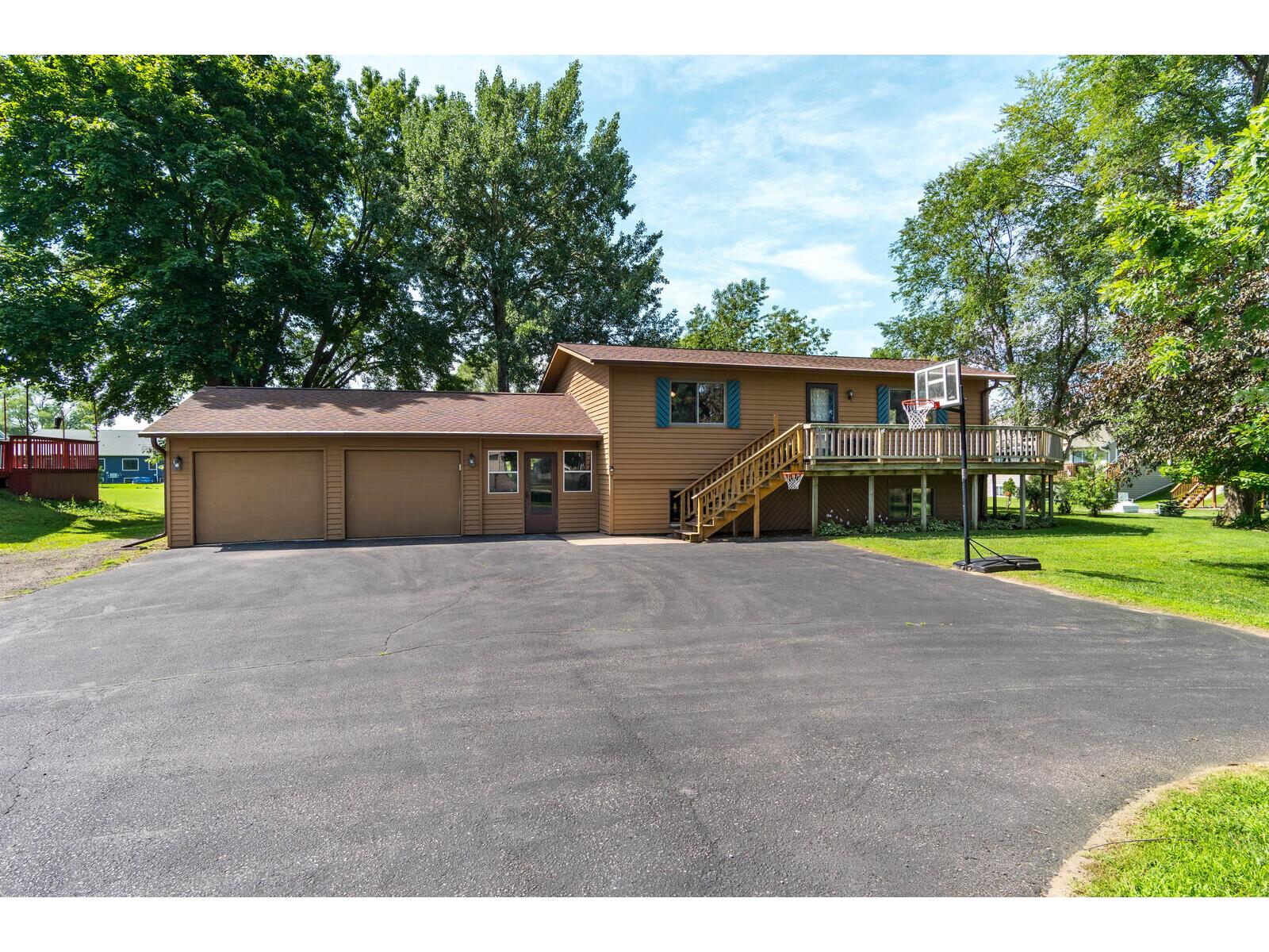 312 Gaarder Holmen WI 54636 1844991 image1