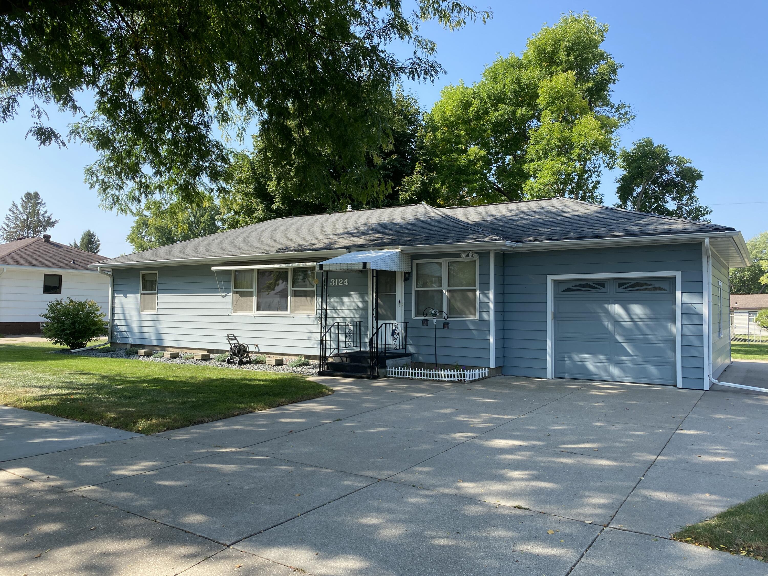 3124 28th La Crosse WI 54601 1851594 image1