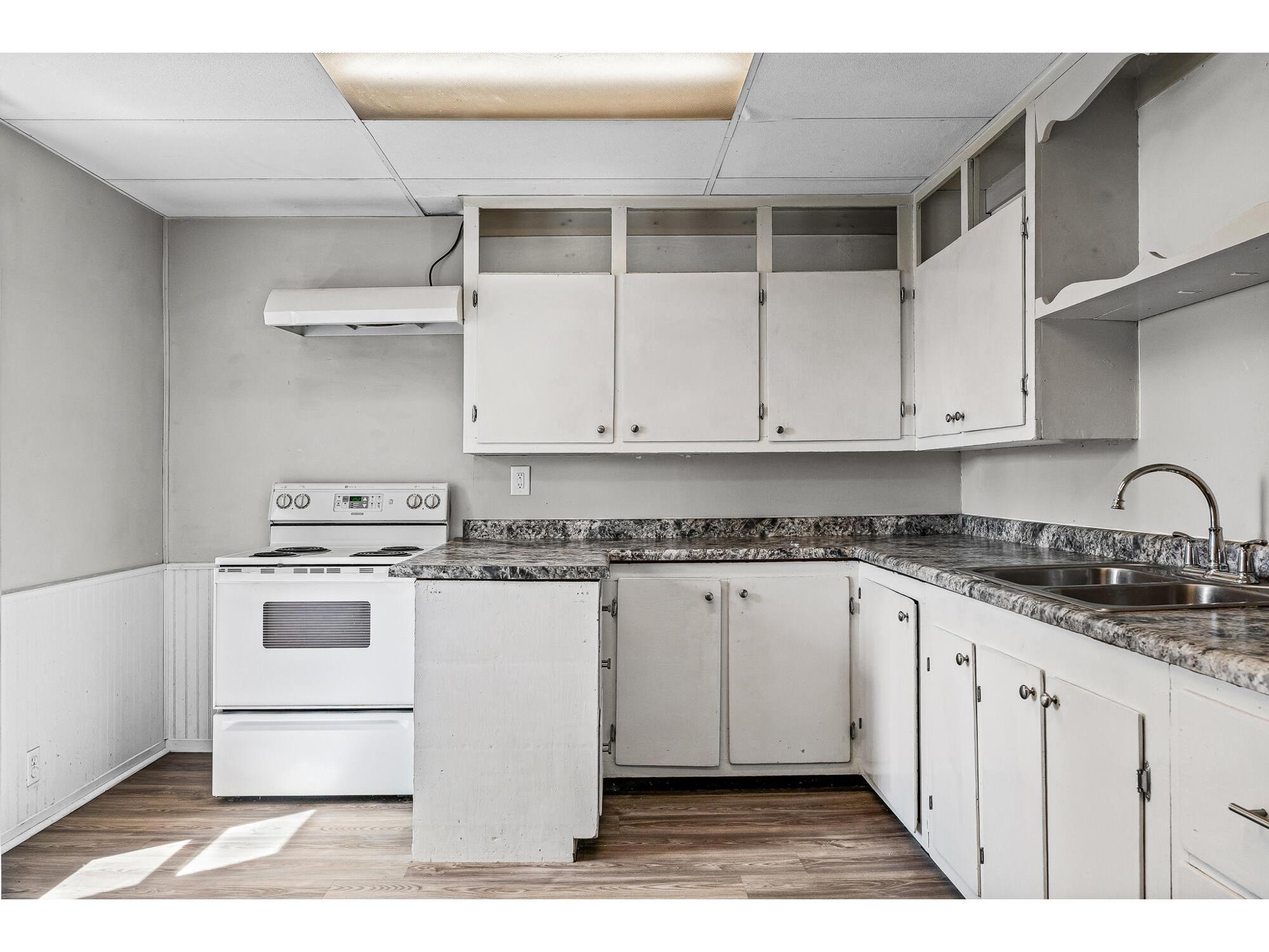 313 8th Onalaska WI 54650 1963663 image11