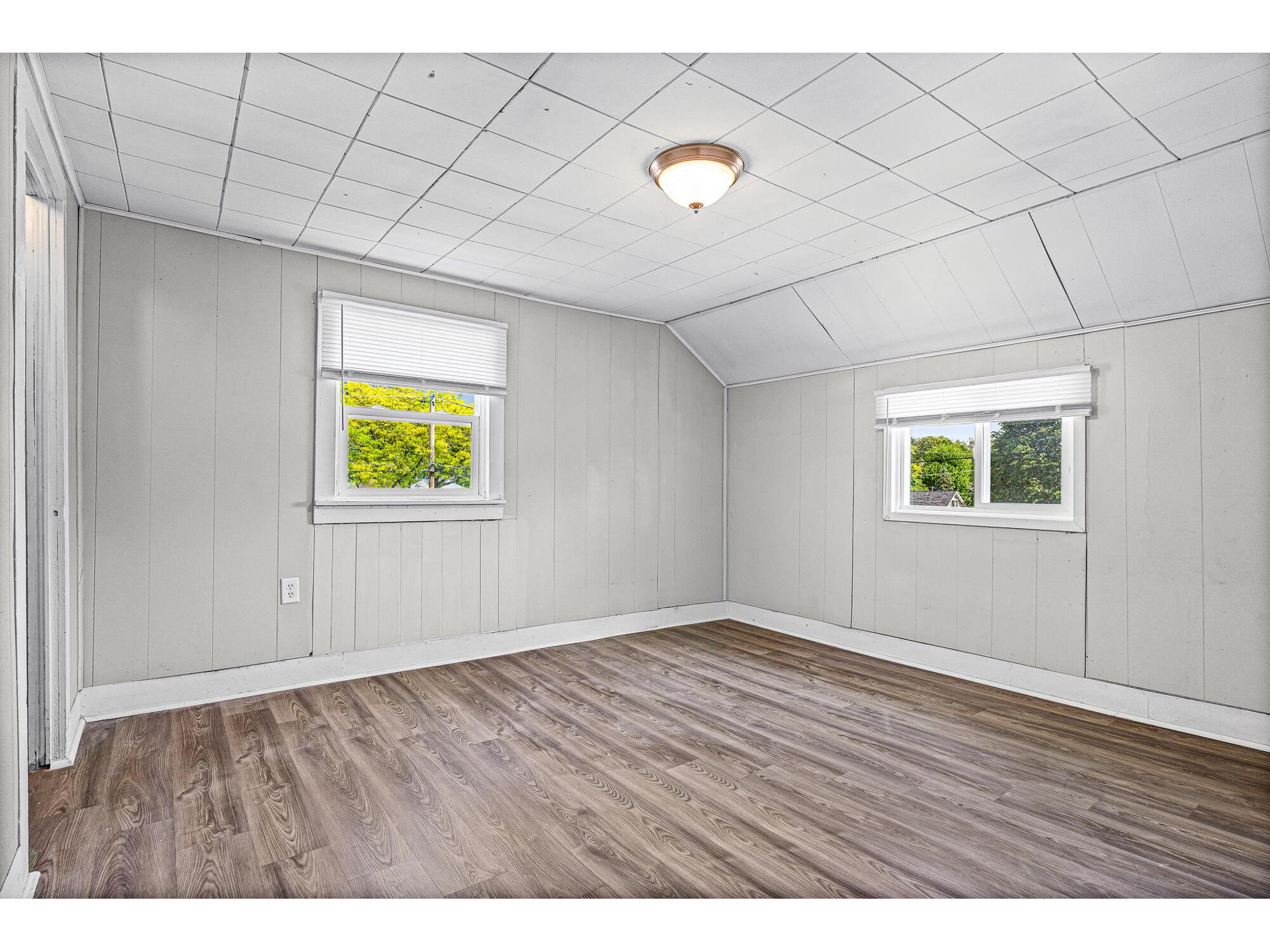 313 8th Onalaska WI 54650 1963663 image17