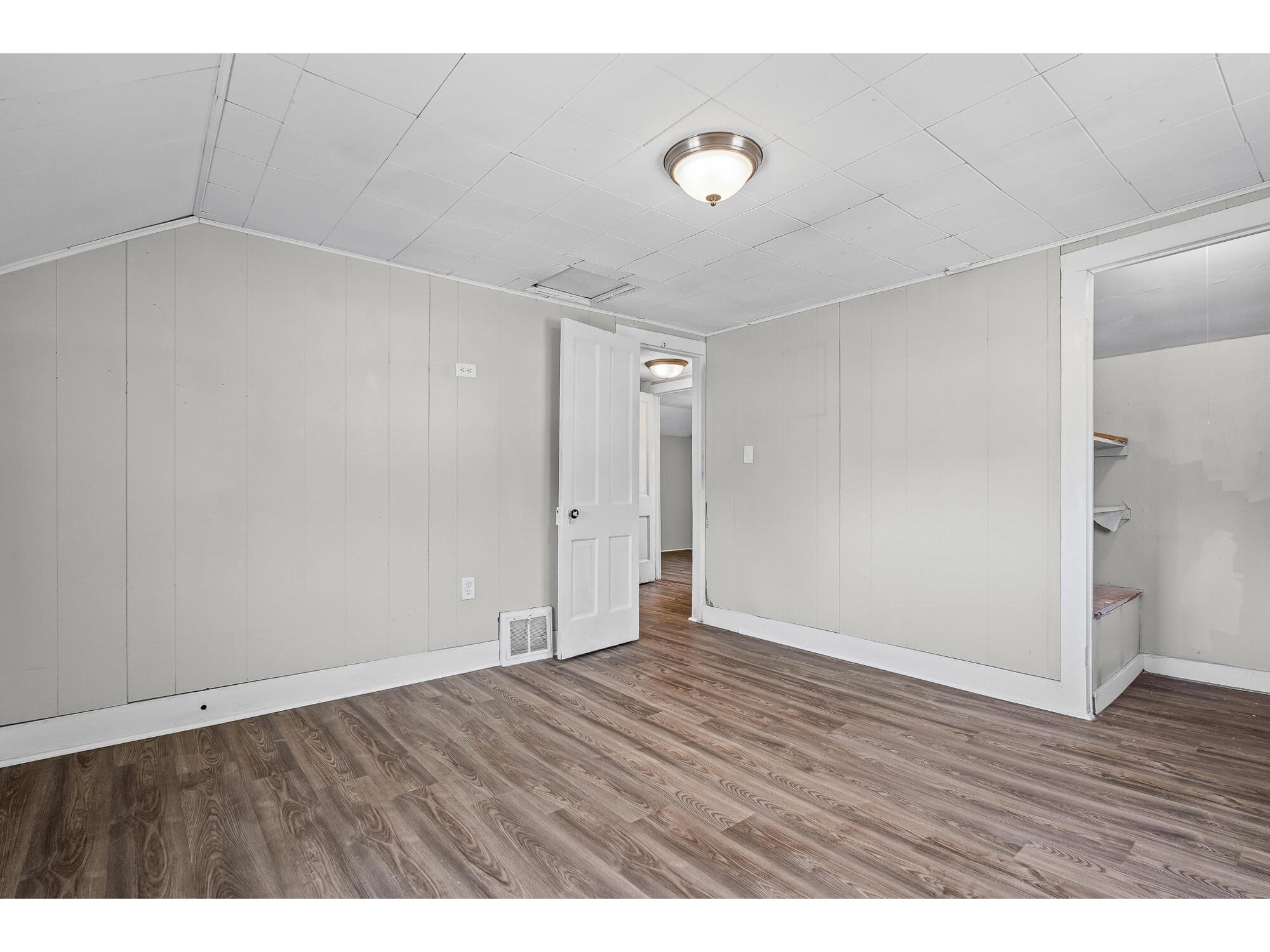 313 8th Onalaska WI 54650 1963663 image18