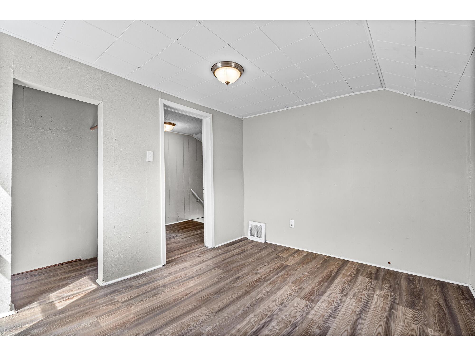 313 8th Onalaska WI 54650 1963663 image20