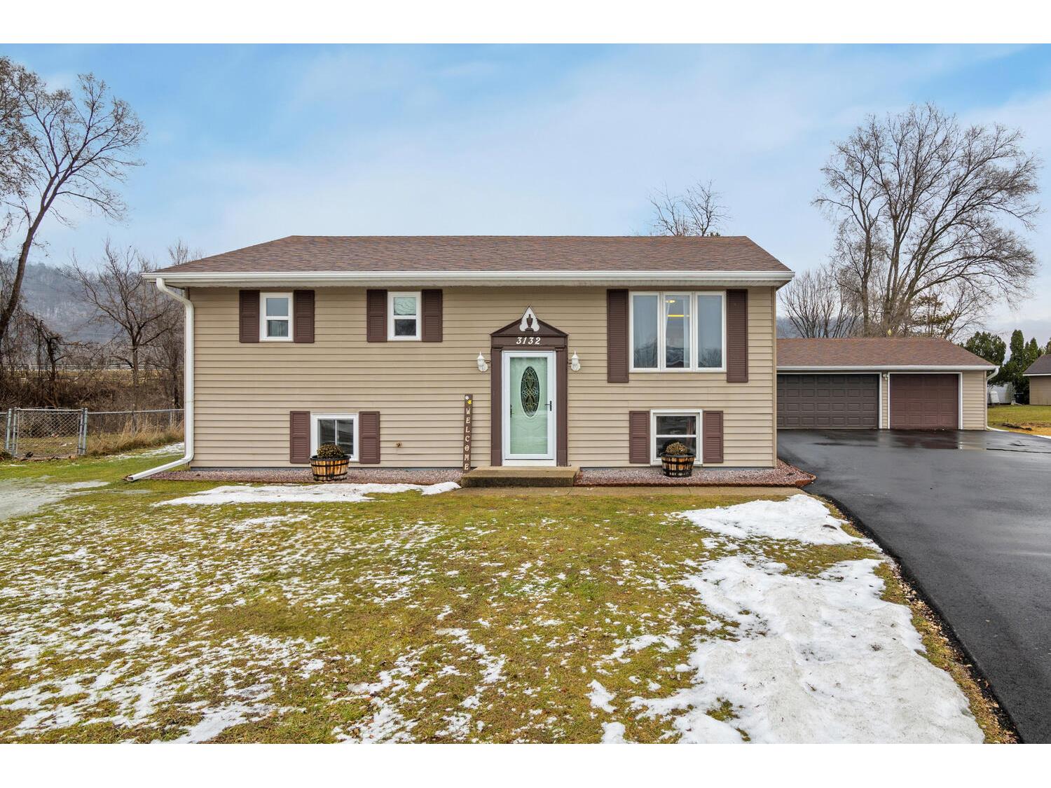 3132 Robin Hood La Crosse WI 54601 1902618 image1