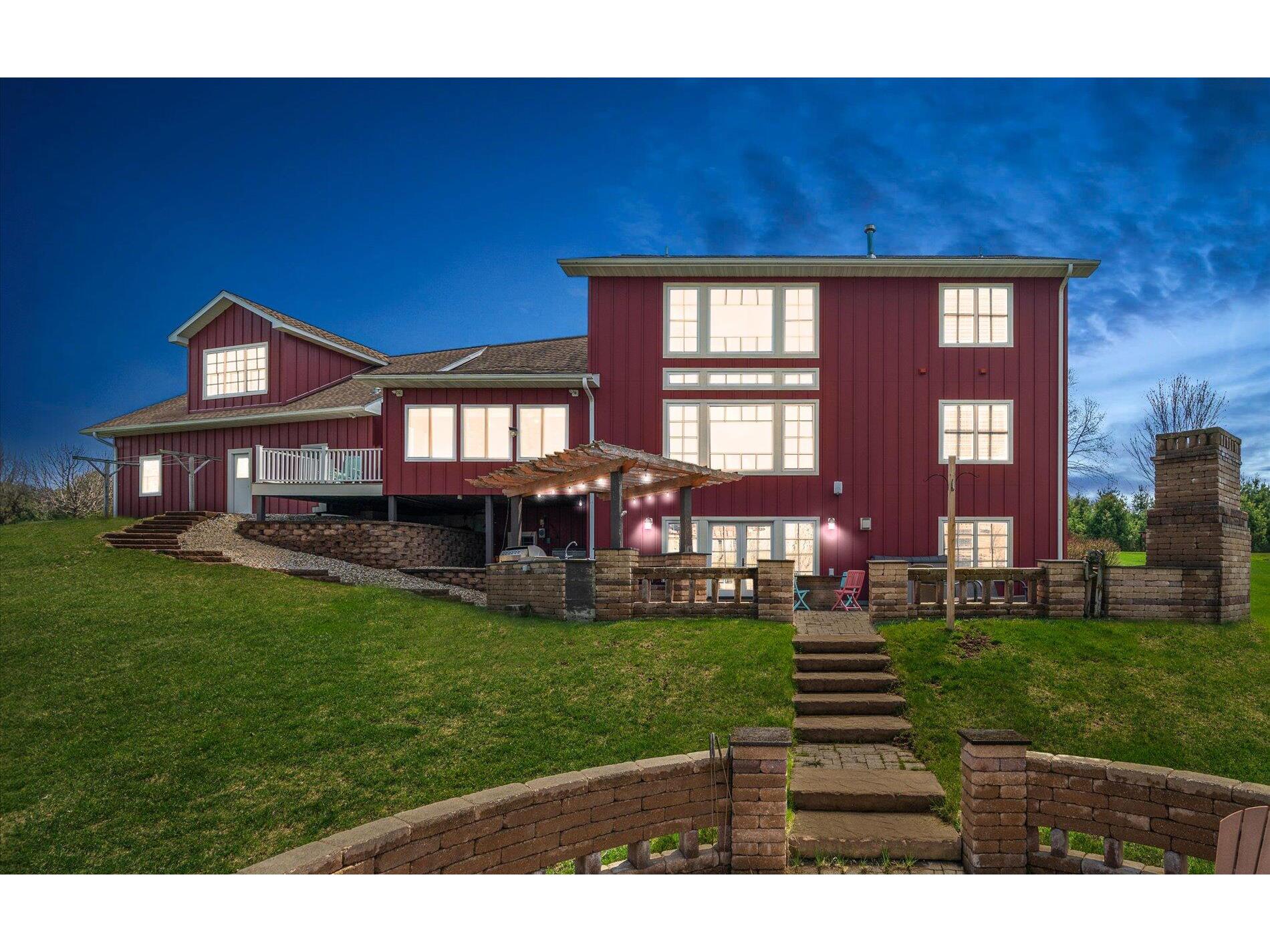 31361 Oak Ridge Orion WI 53573 1915193 image1