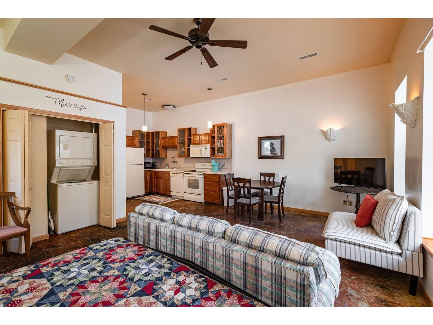 314 Main De Soto WI 54624 1921570 image12