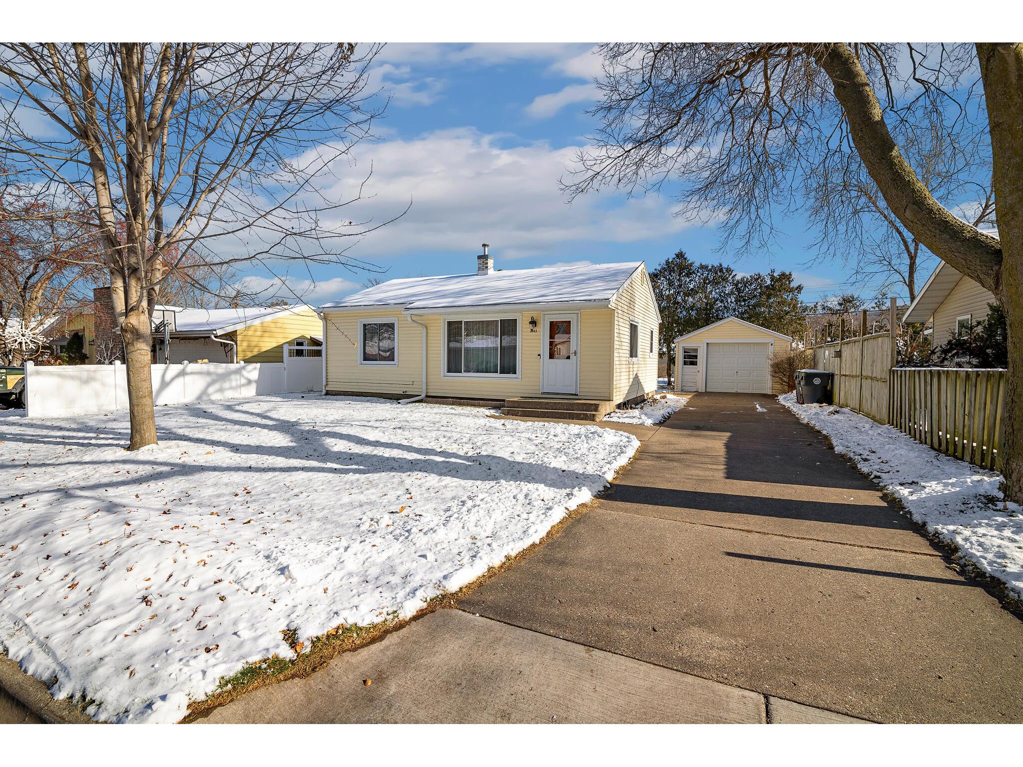 3143 25th La Crosse WI 54601 1858715 image1