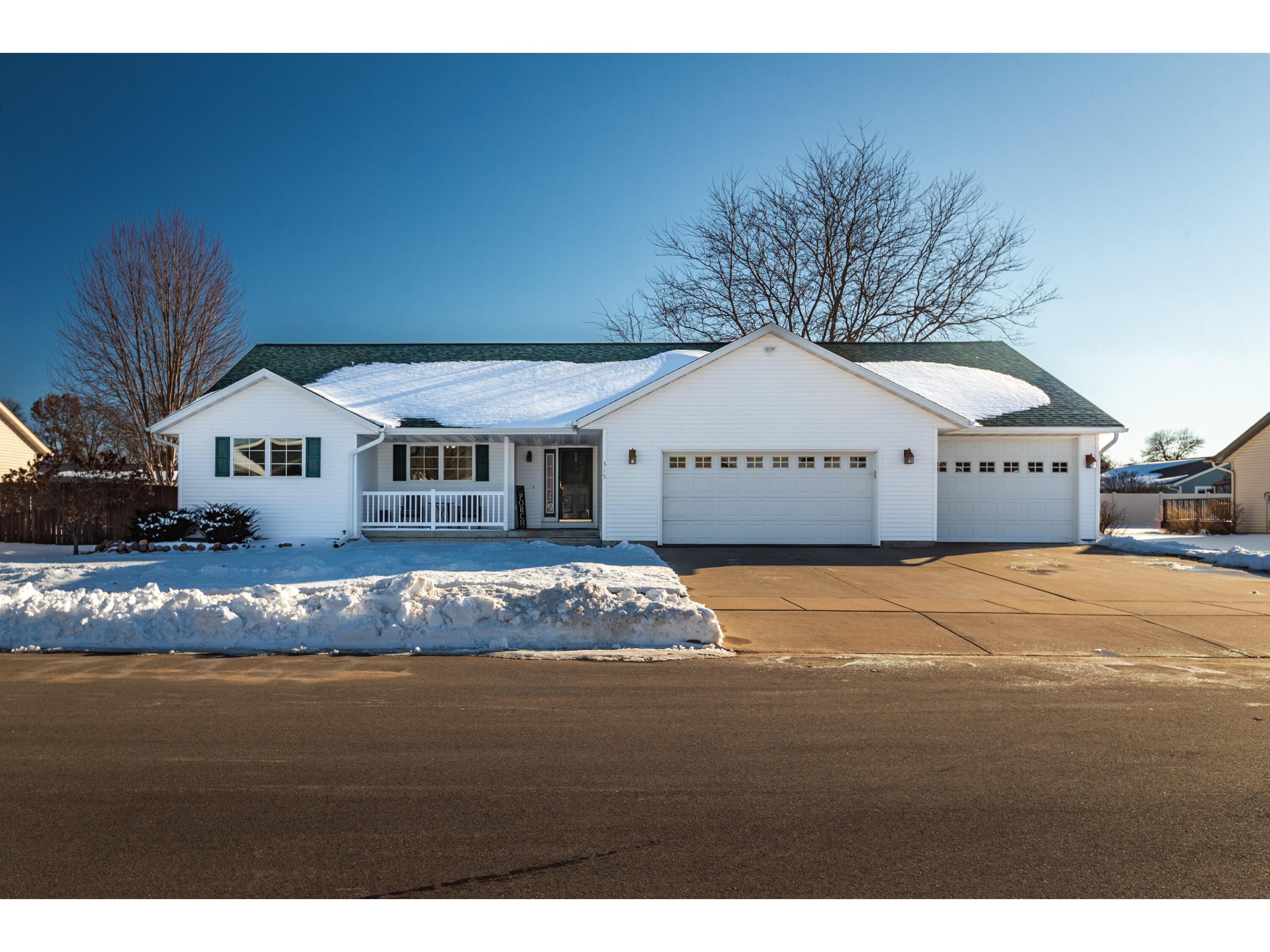 315 Cypress Circle Holmen WI 54636 1951687 image1