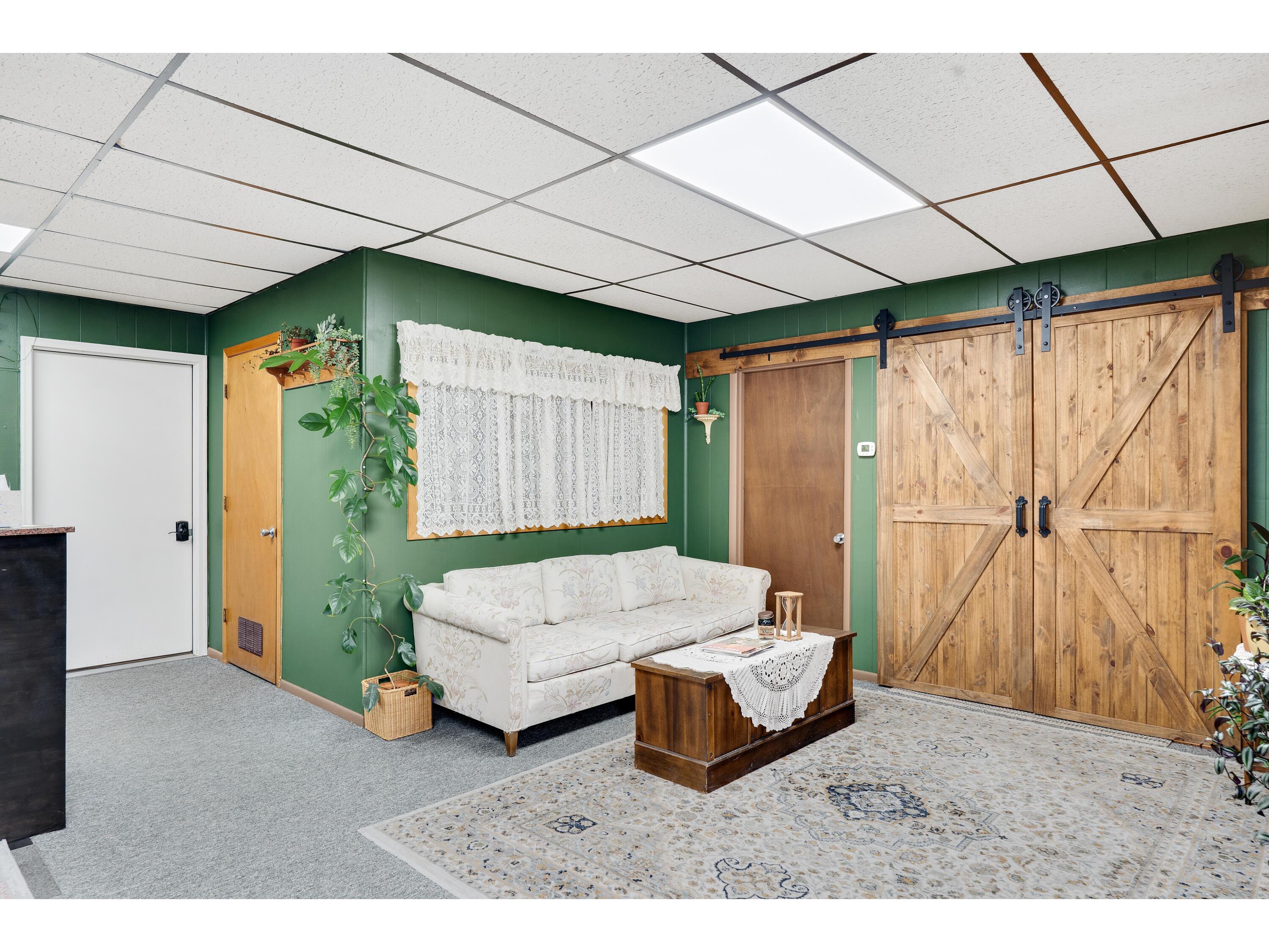 315 S Main Viroqua WI 54665 1939975 image11