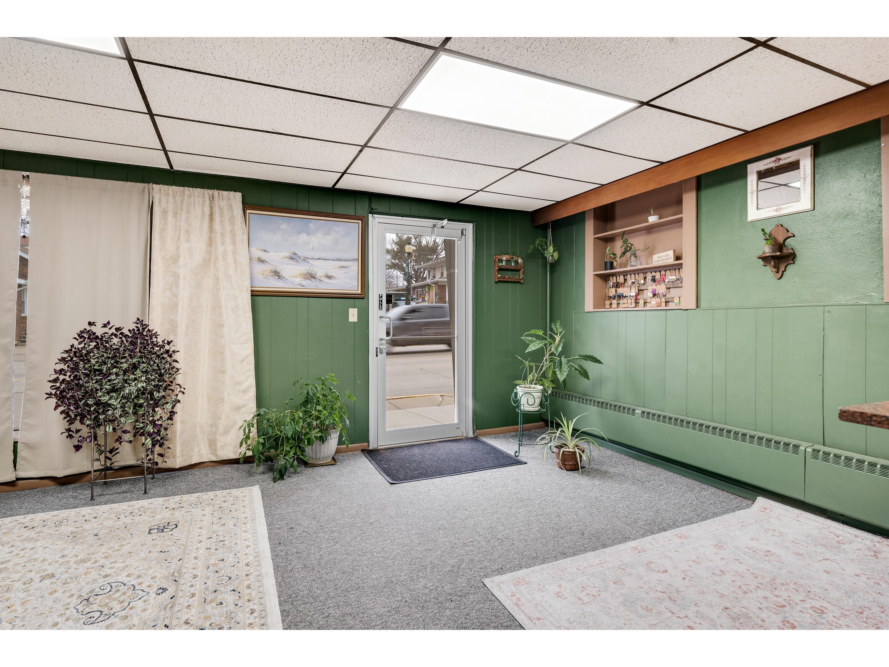 315 S Main Viroqua WI 54665 1939975 image8