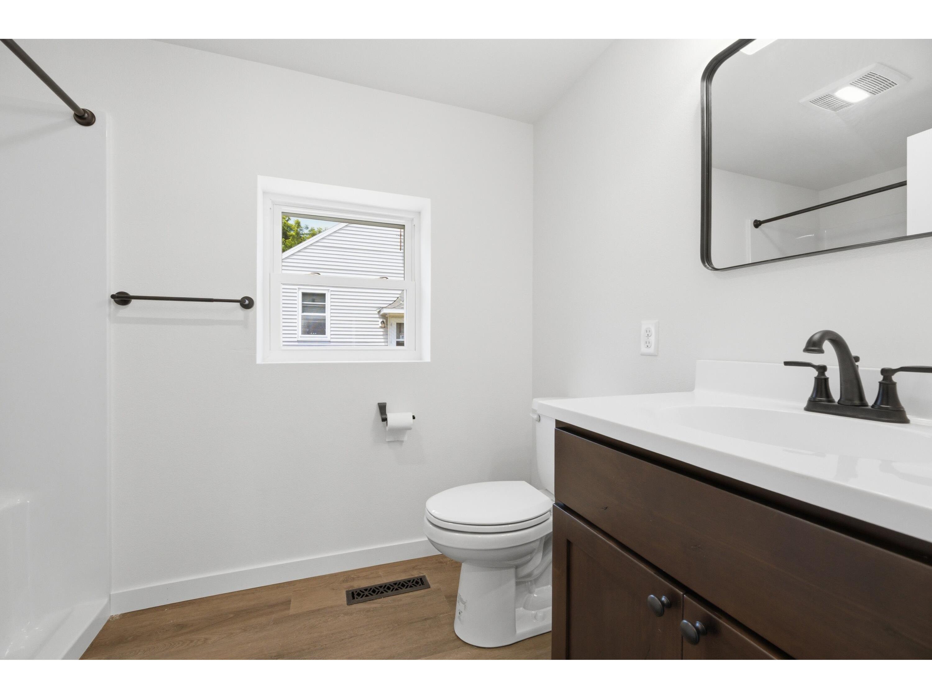 316 N Court Sparta WI 54656 1968941 image11