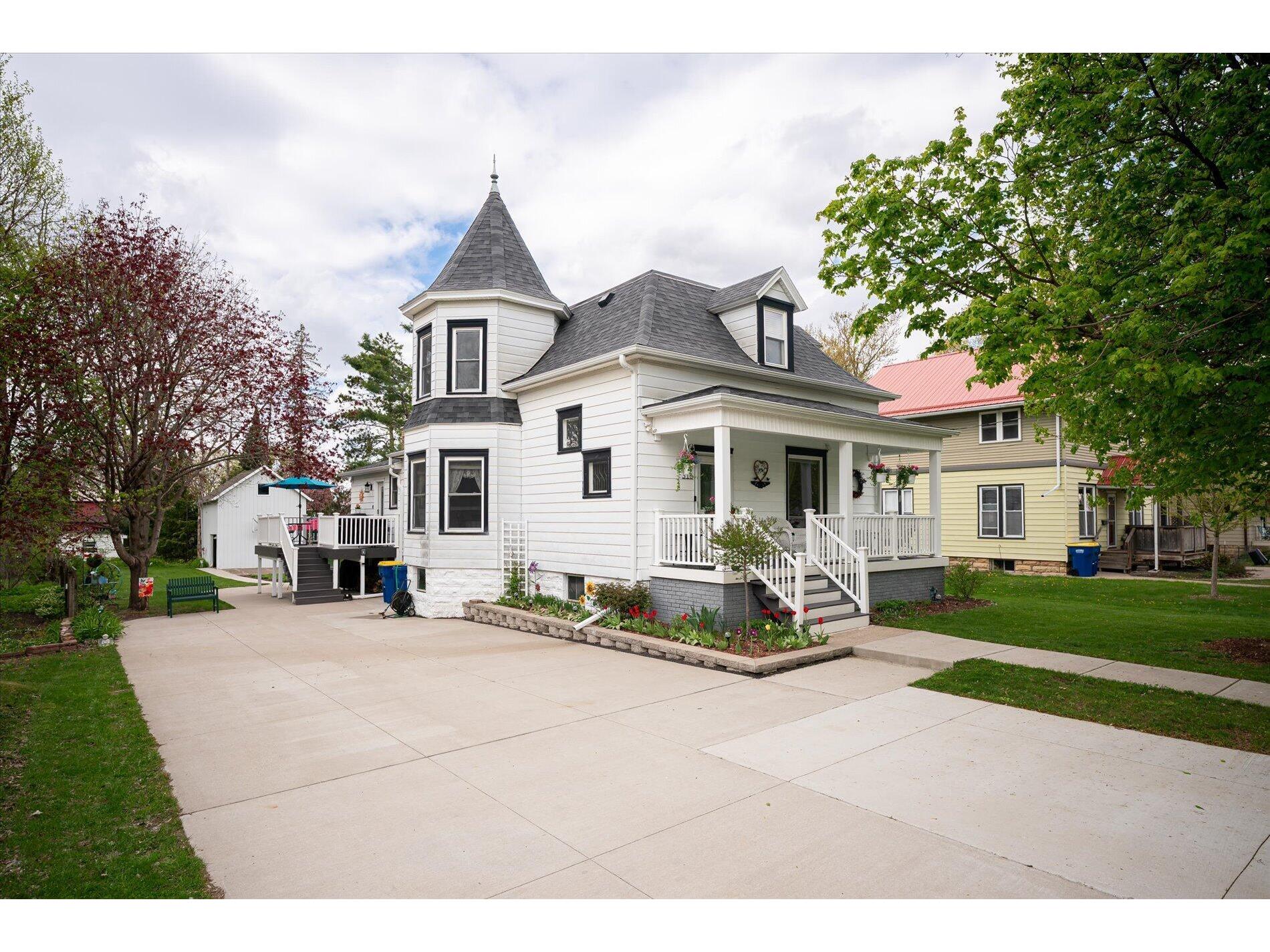 316 N East Viroqua WI 54665 1961445 image1