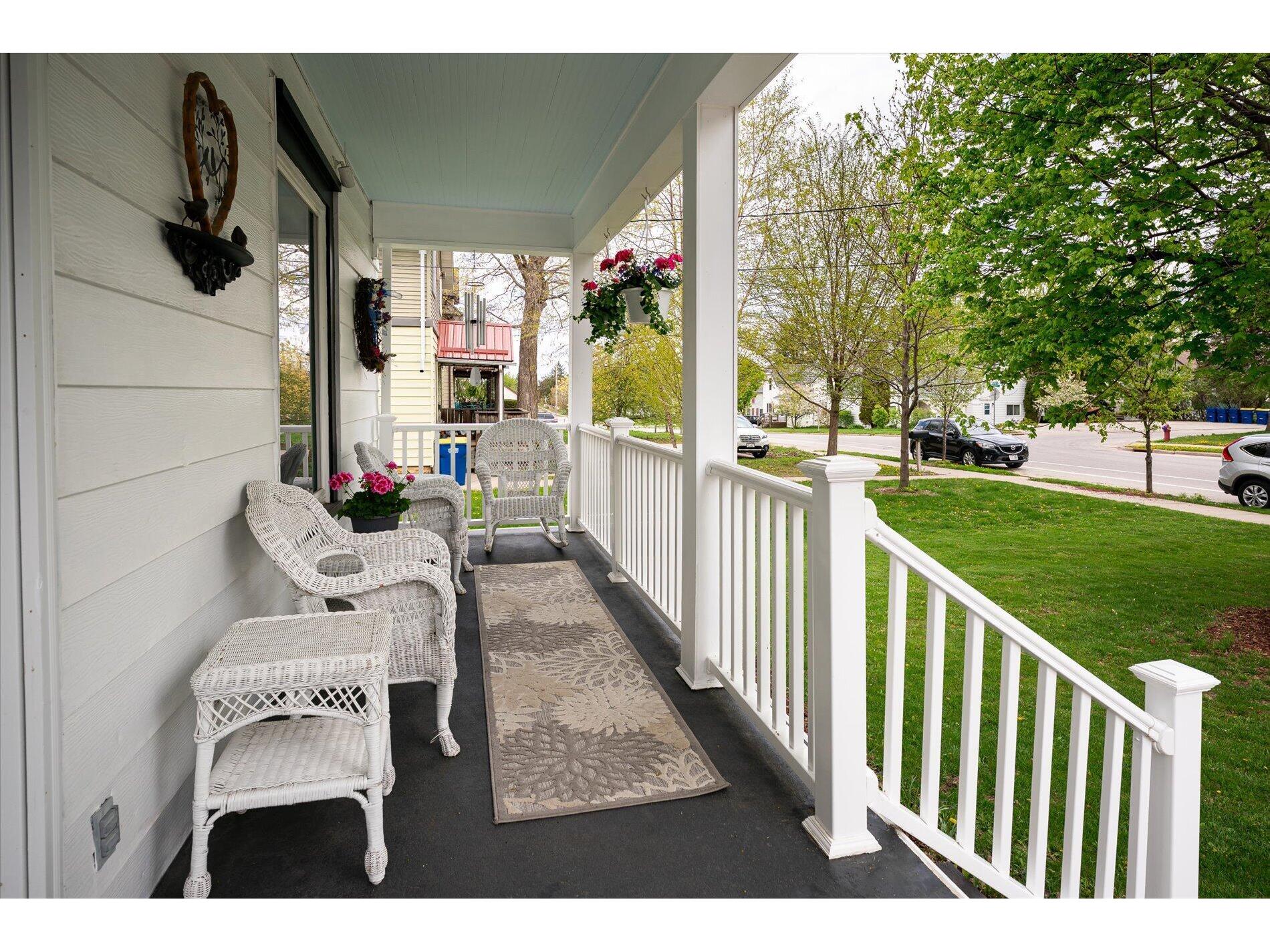 316 N East Viroqua WI 54665 1961445 image2