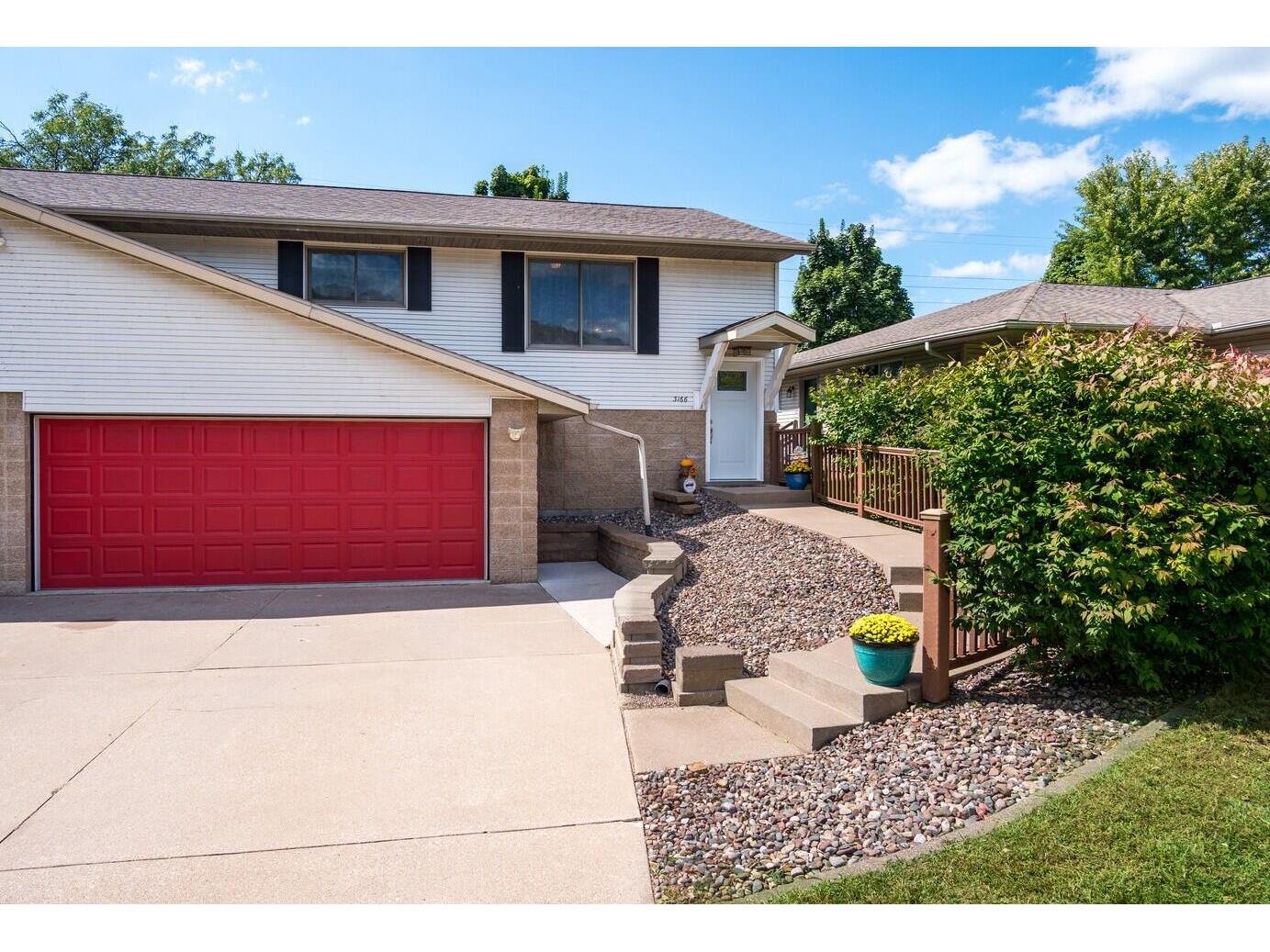 3166 33rd La Crosse WI 54601 1933594 image1