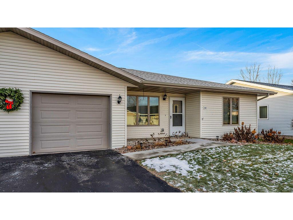 318 Clark West Salem WI 54669 1860332 image1