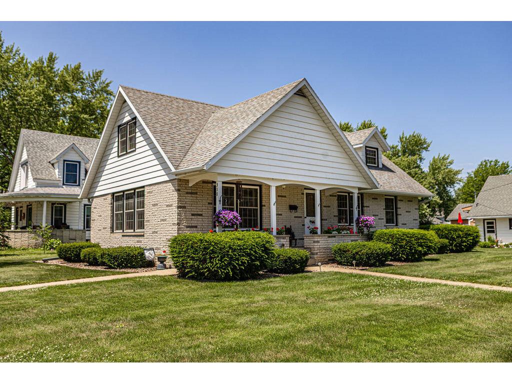 318 E Franklin Sparta WI 54656 1969829 image1