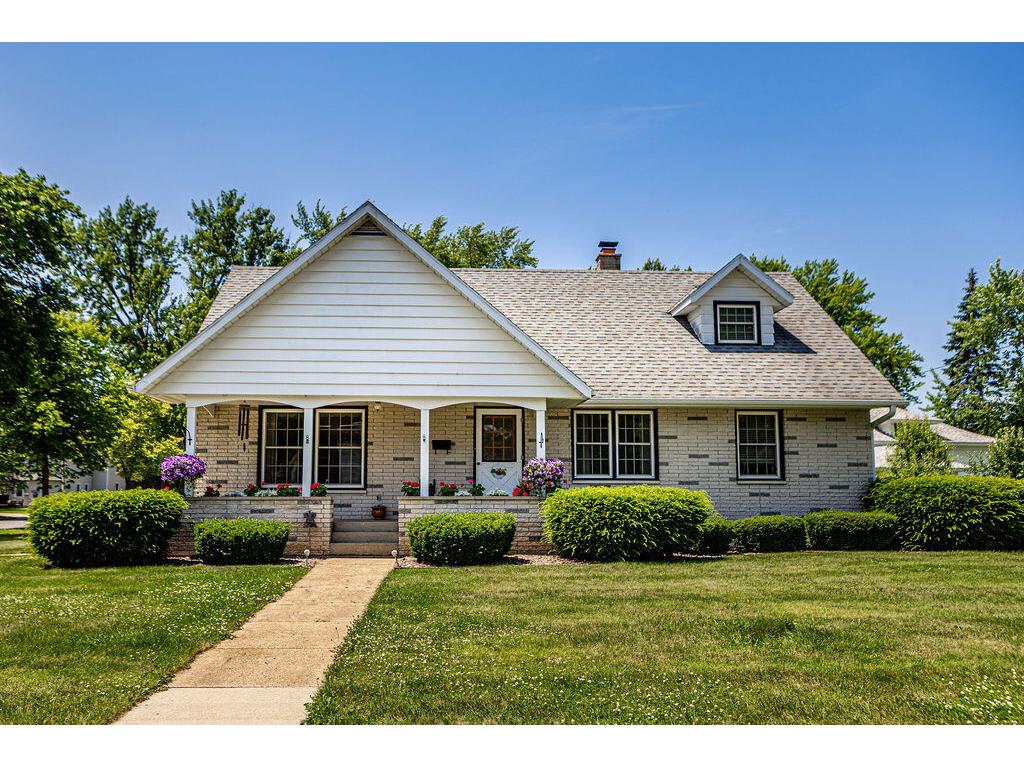 318 E Franklin Sparta WI 54656 1969829 image2