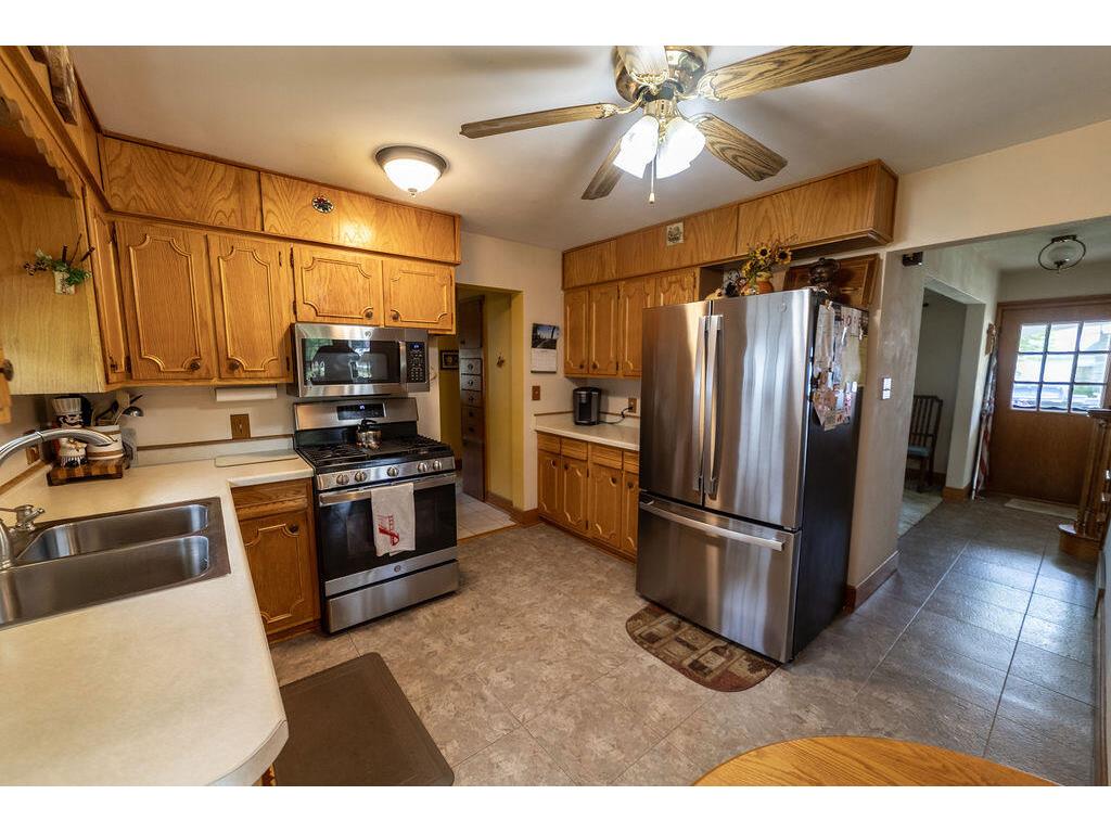 318 E Franklin Sparta WI 54656 1969829 image9