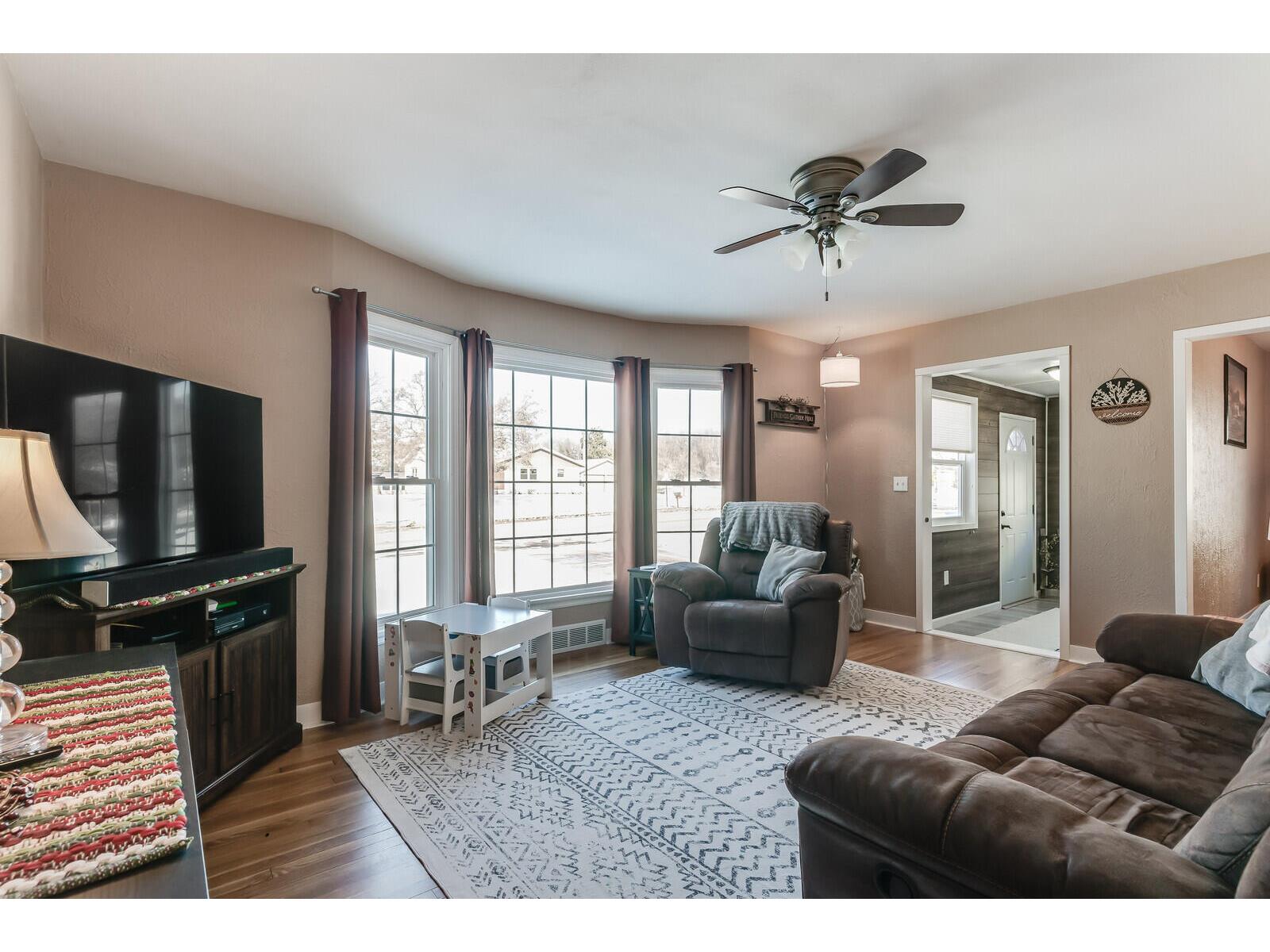 318 Gaarder Holmen WI 54636 1948719 image10