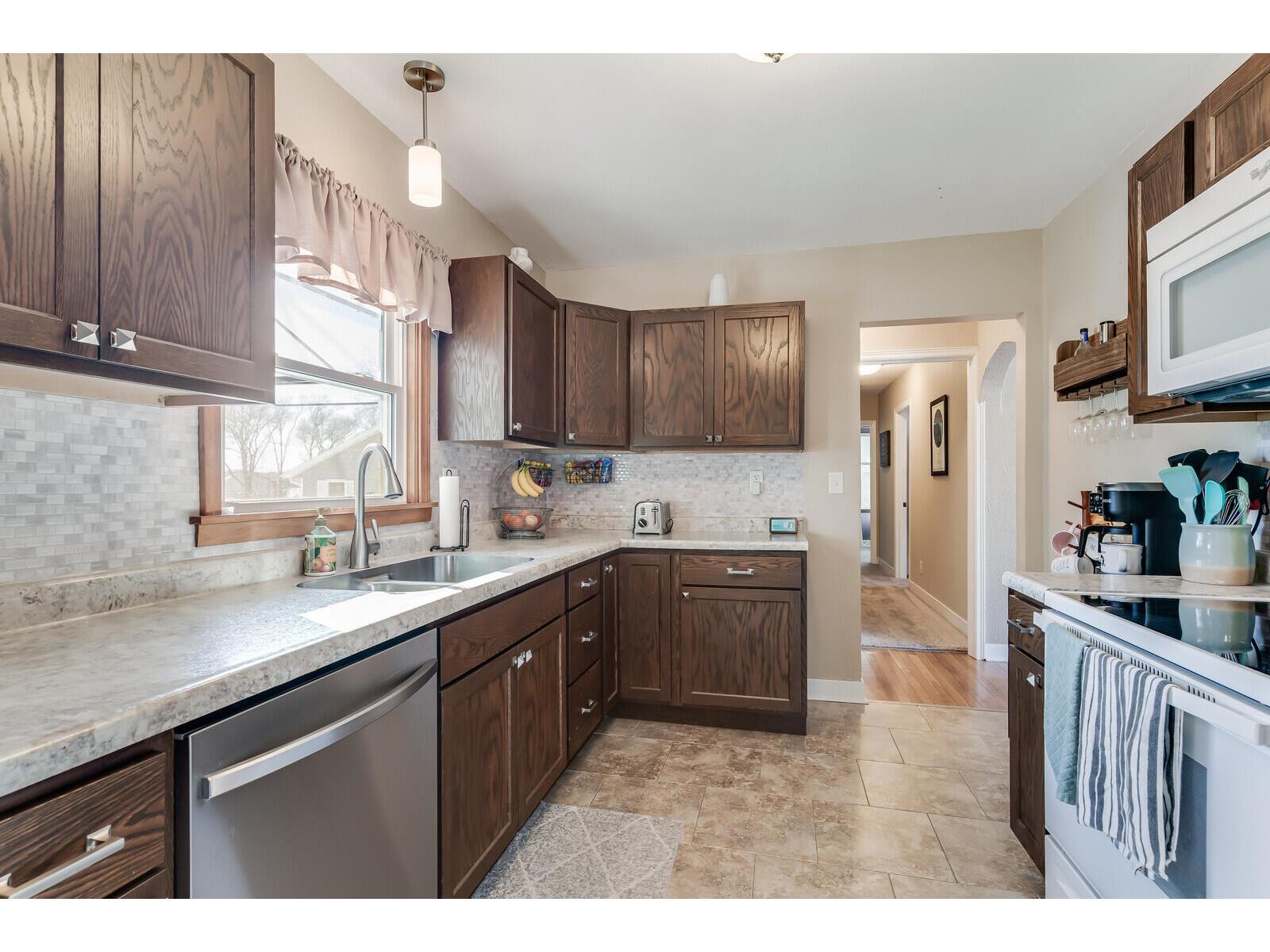 318 Gaarder Holmen WI 54636 1948719 image13