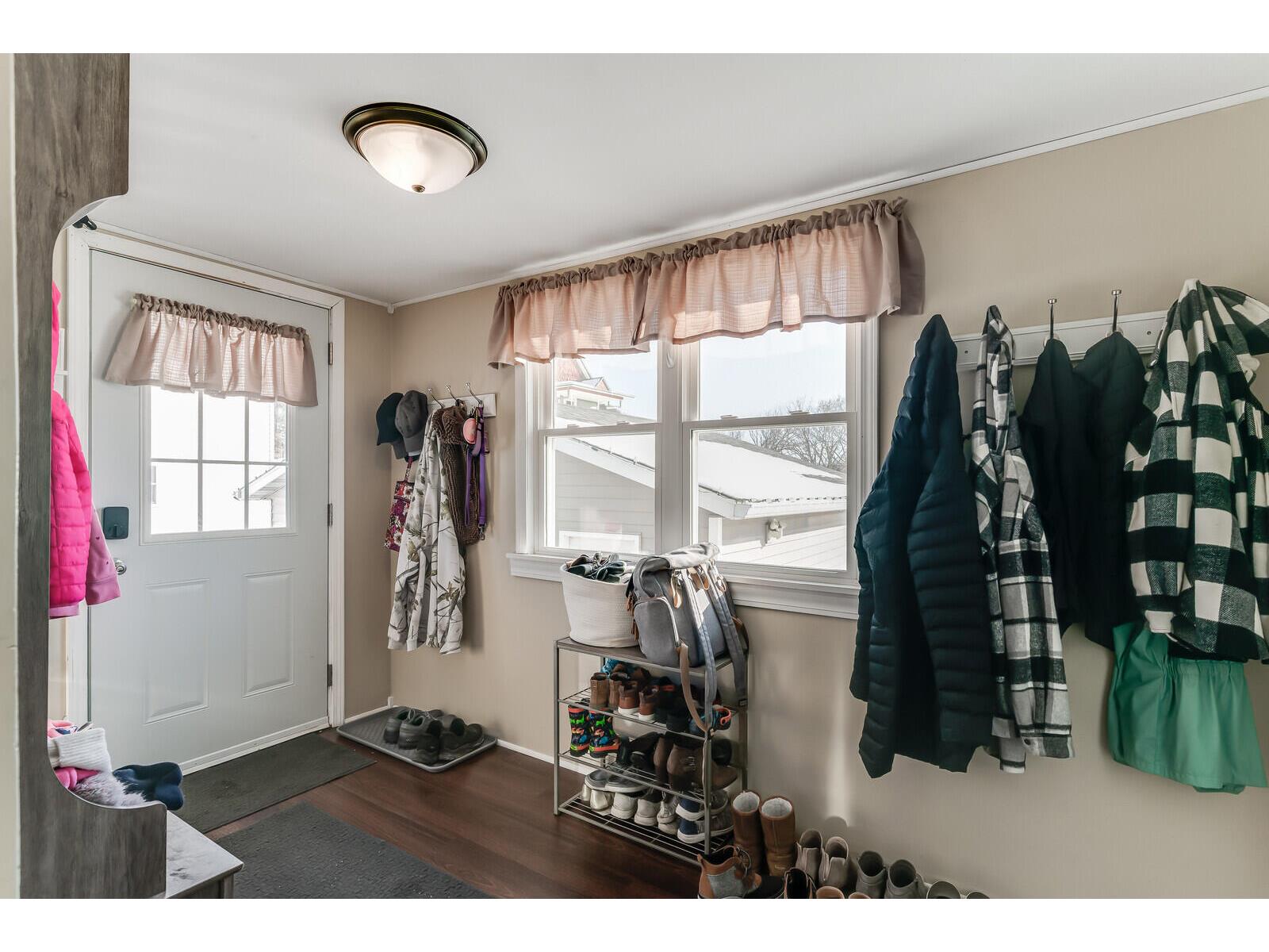 318 Gaarder Holmen WI 54636 1948719 image16