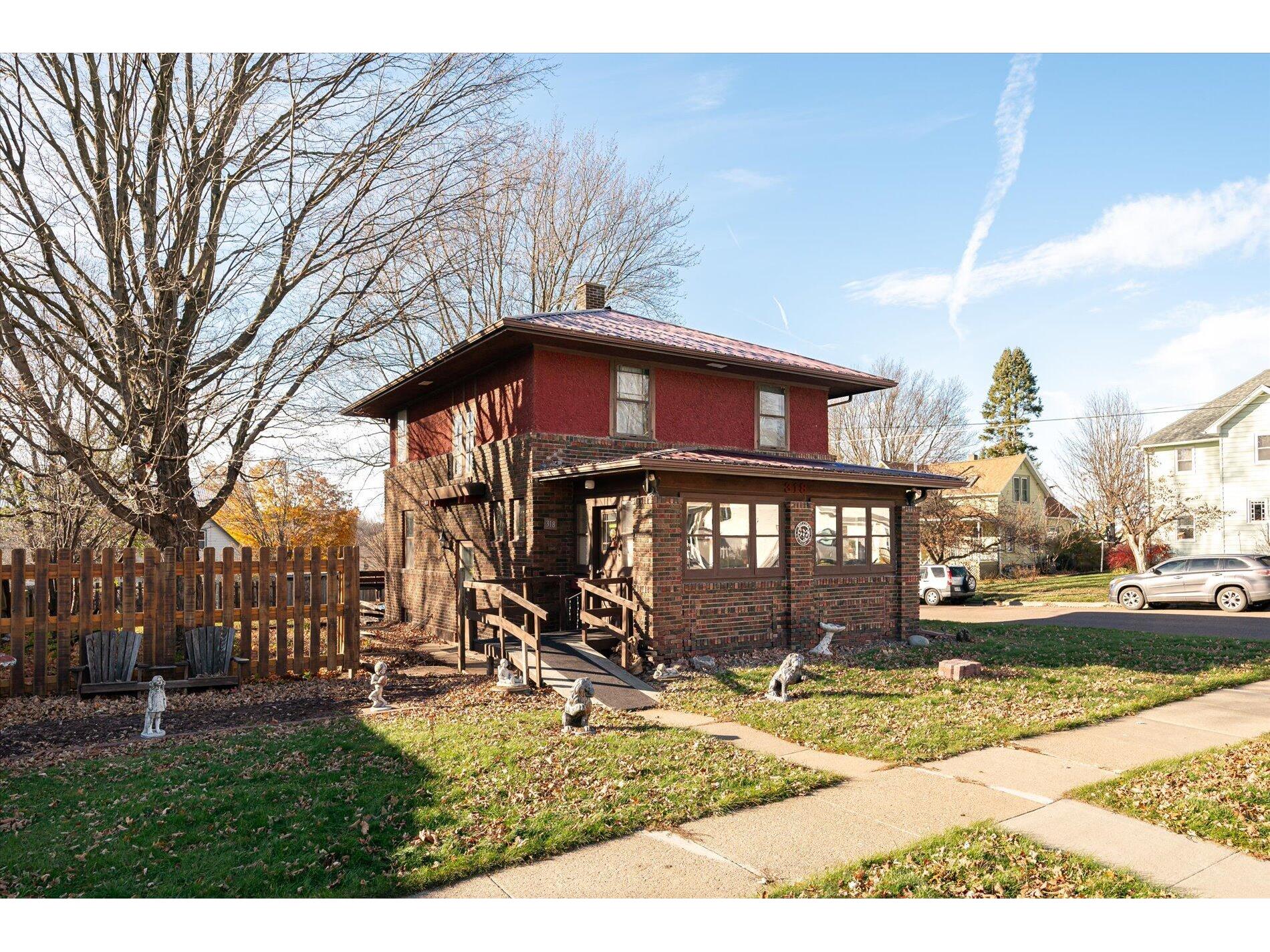 318 N Washington Viroqua WI 54665 1858036 image1