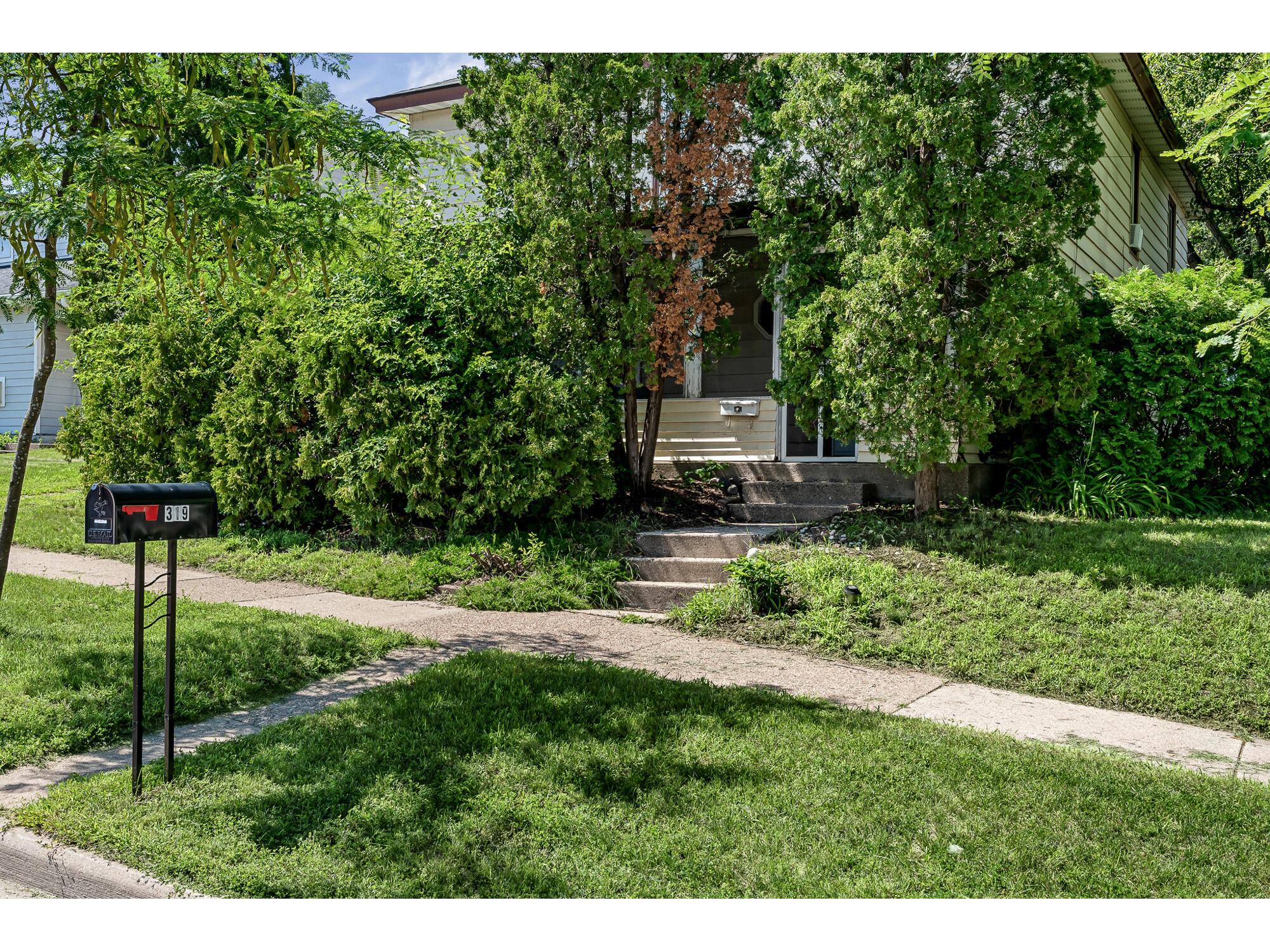 319 Locust Onalaska WI 54650 1970907 image2