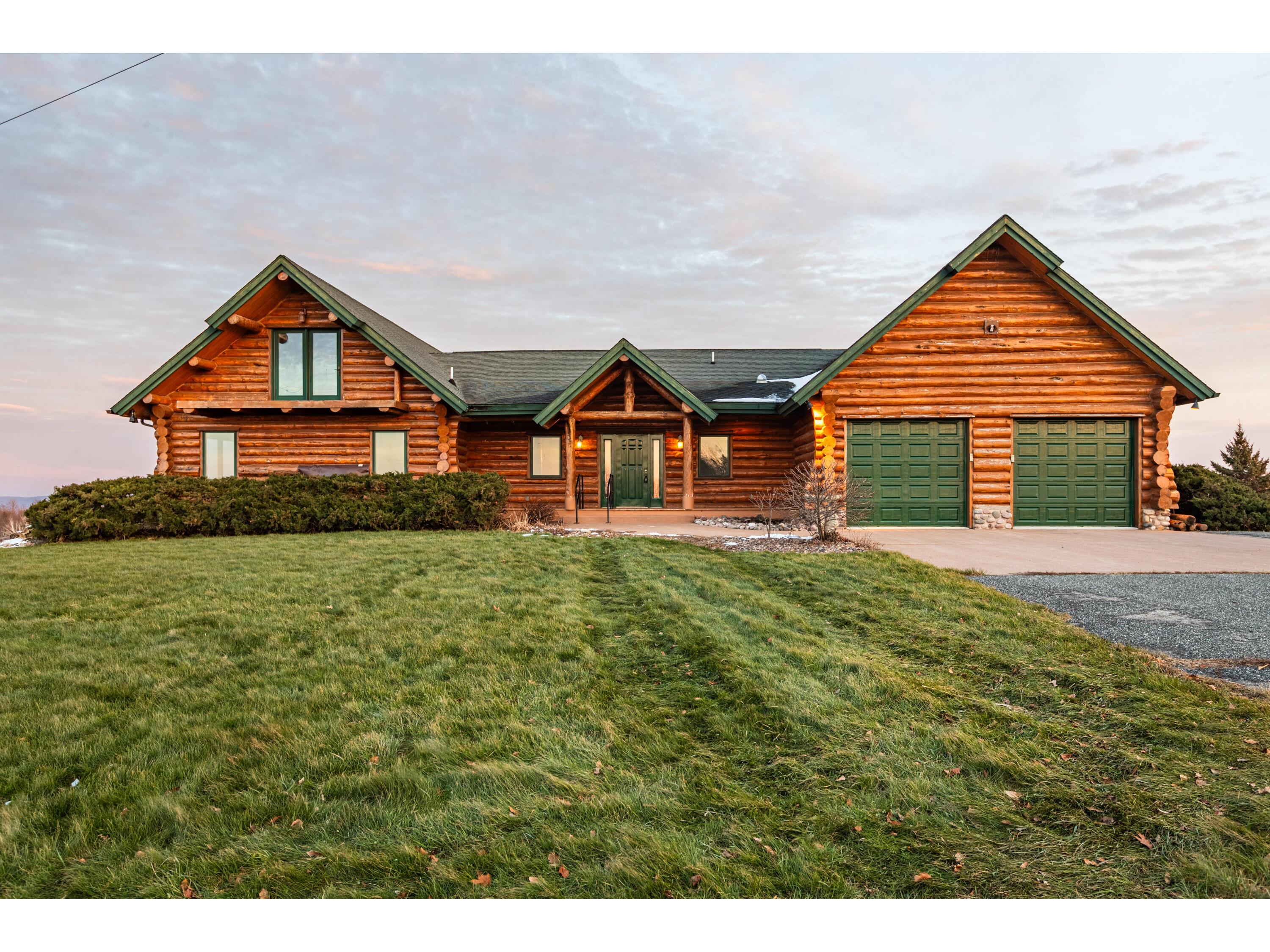 31994 COUNTY RD 1 Dresbach MN 55947 1858497 image1