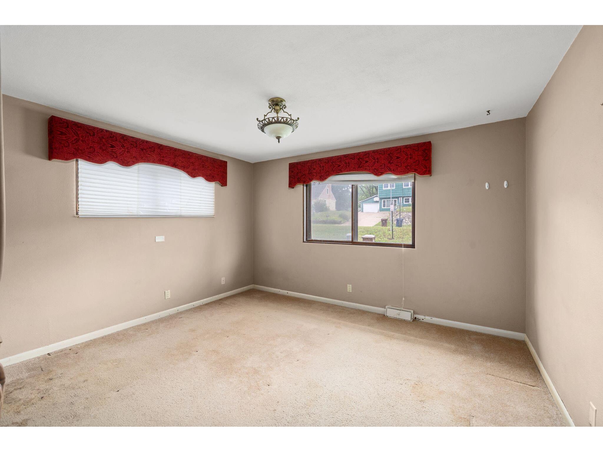 320 Horman Onalaska WI 54650 1966531 image8