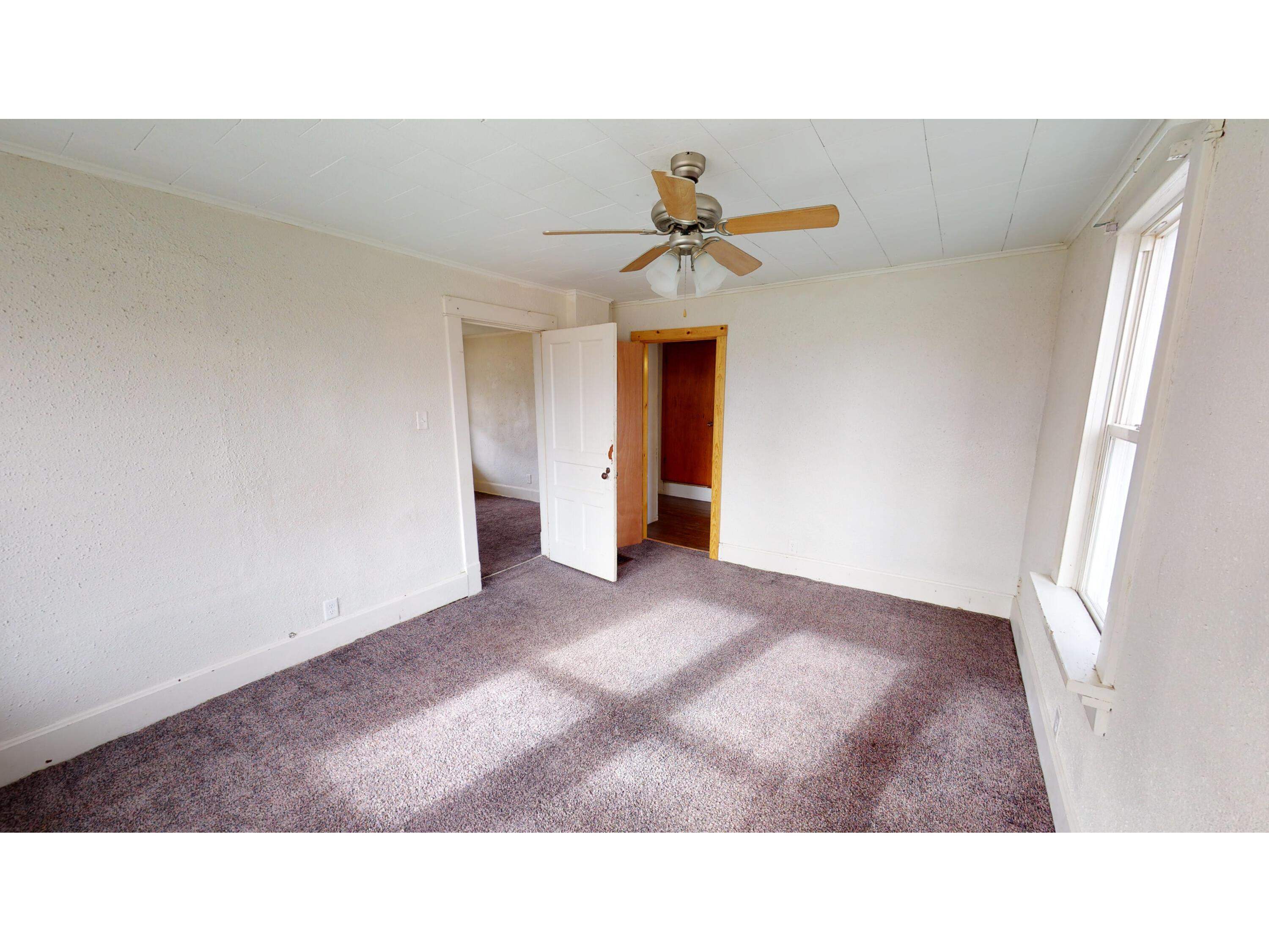 321 E Washington Prairie Du Chien WI 53821 1944033 image13