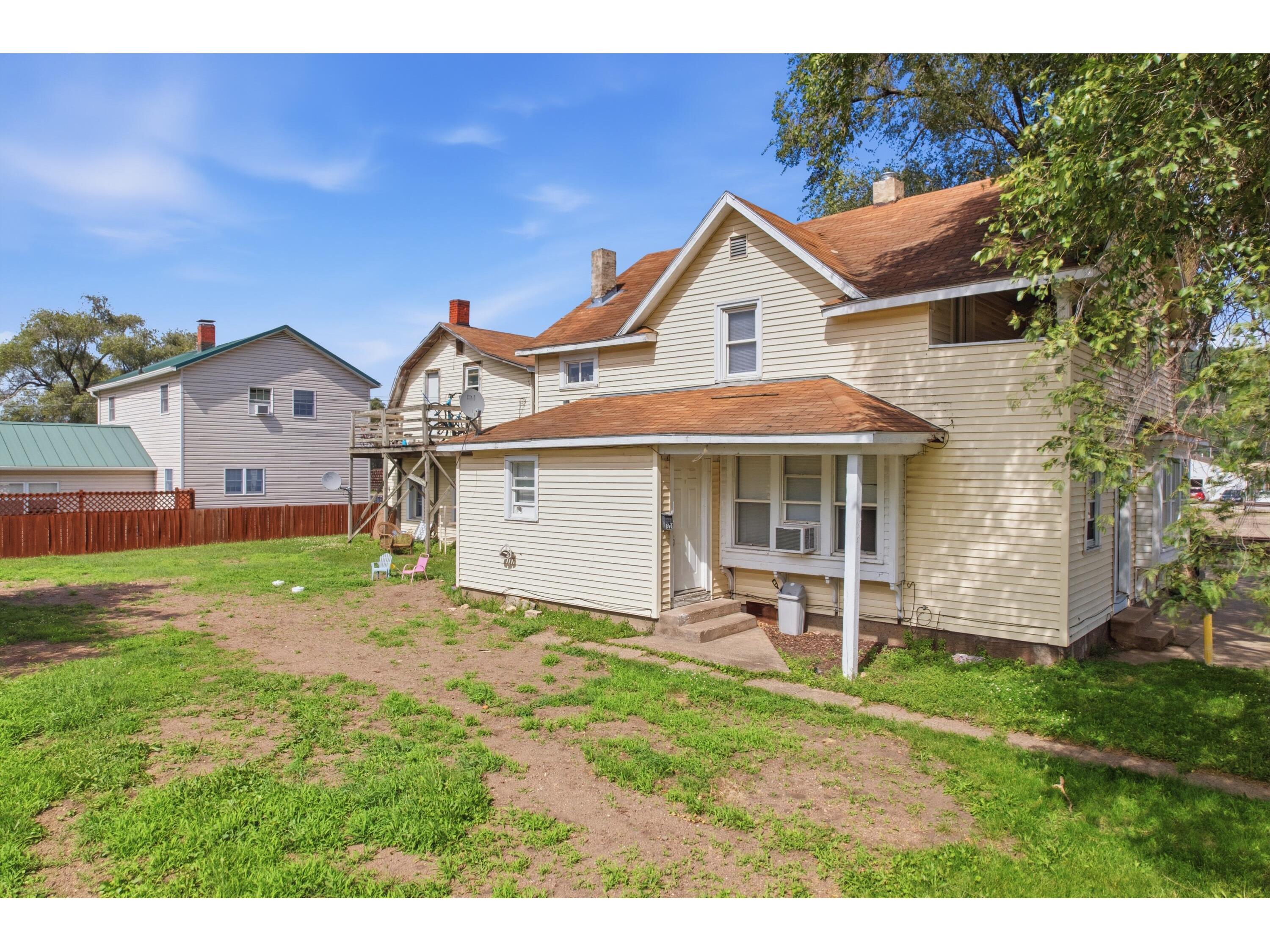 321 E Washington Prairie Du Chien WI 53821 1970457 image27