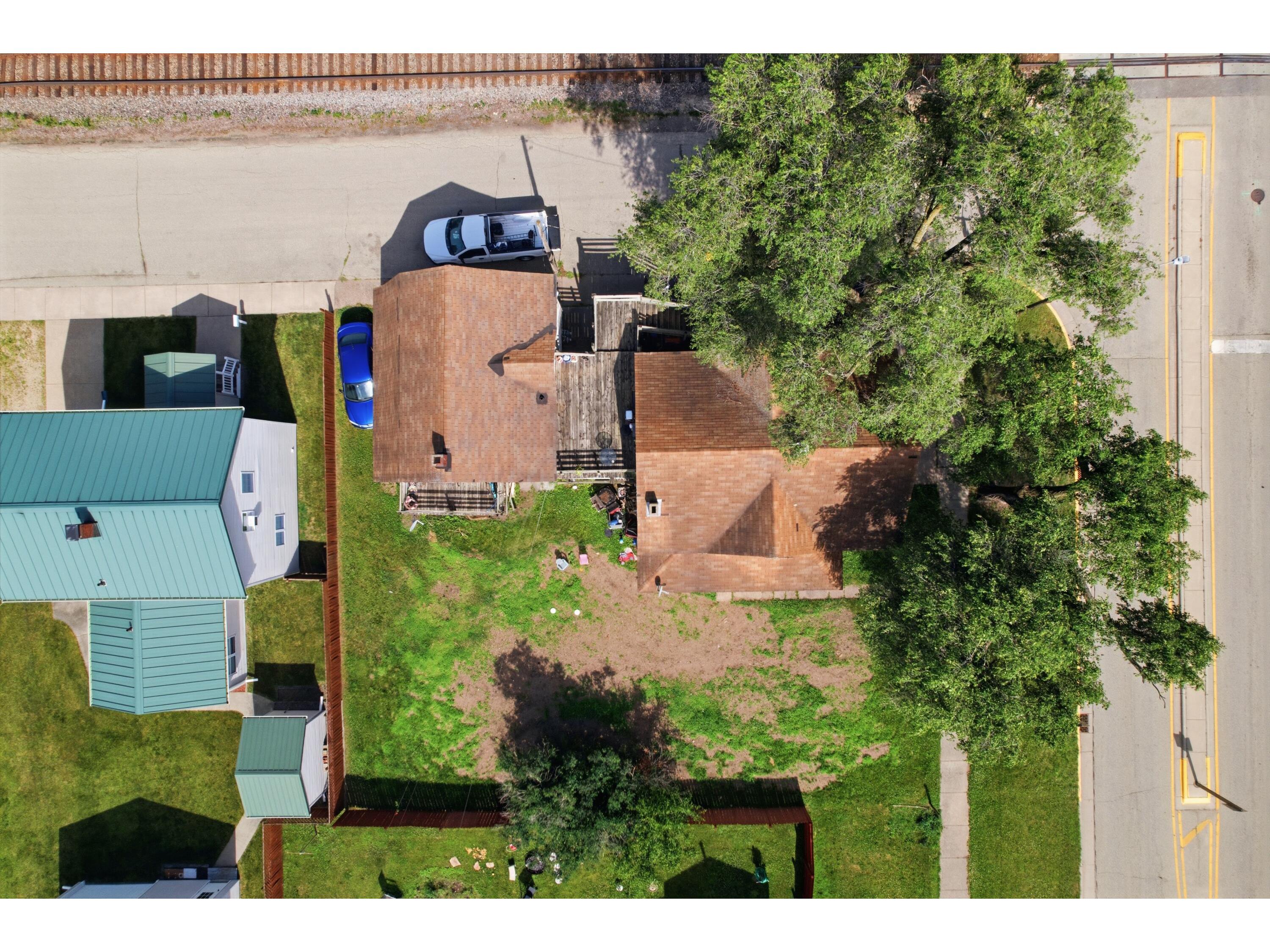 321 E Washington Prairie Du Chien WI 53821 1970457 image36