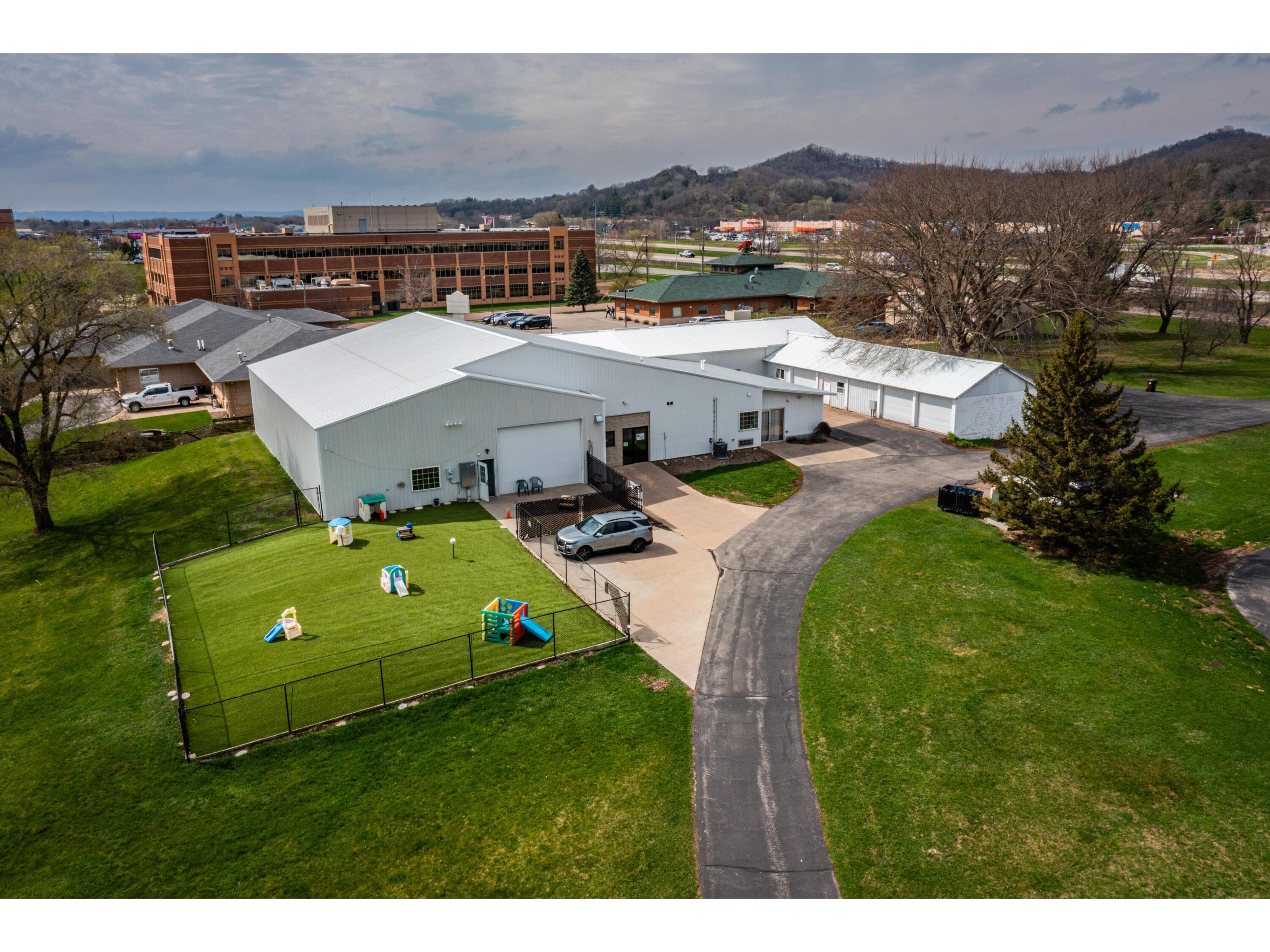 3220 Kinney Coulee Onalaska WI 54650 1958117 image1