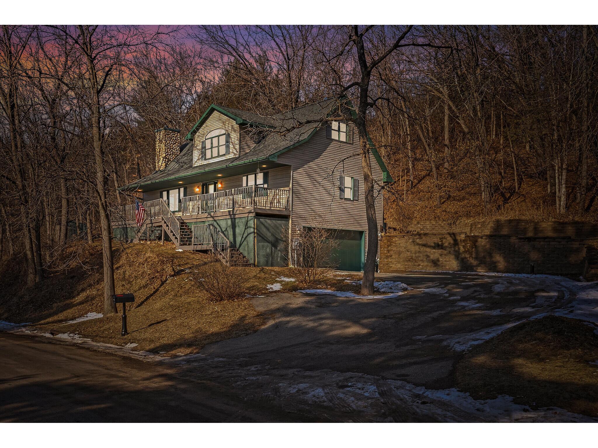 3223 N Ebner Coulee Shelby WI 54601 1950284 image1