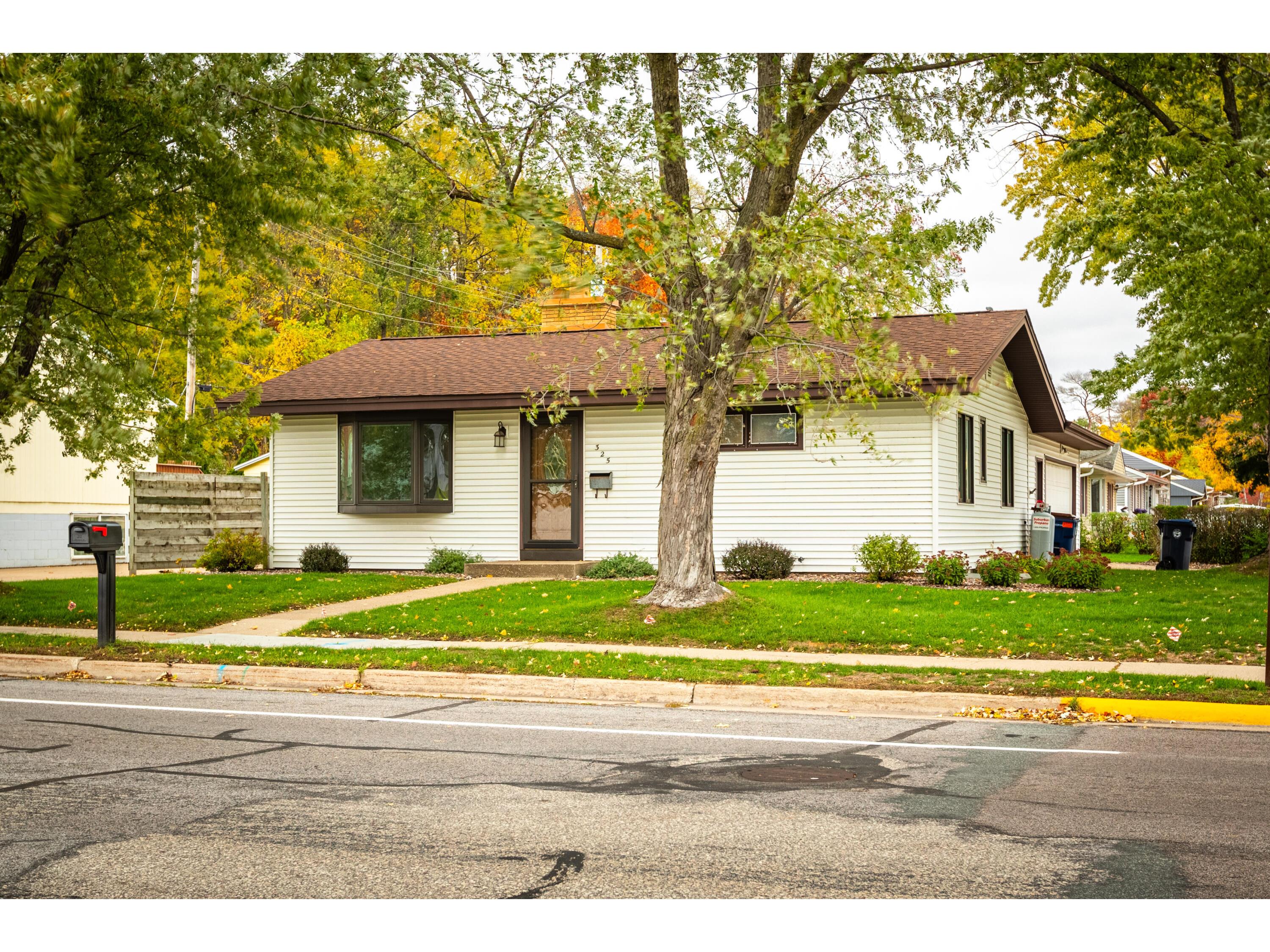 325 12th Onalaska WI 54650 1856000 image1