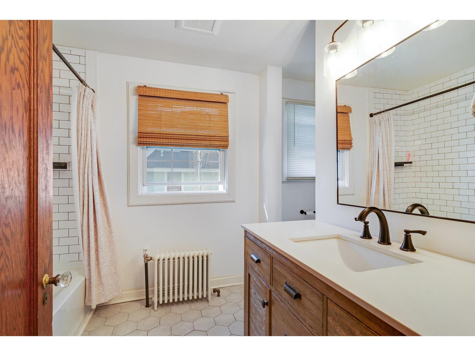 325 14th La Crosse WI 54601 1956884 image20