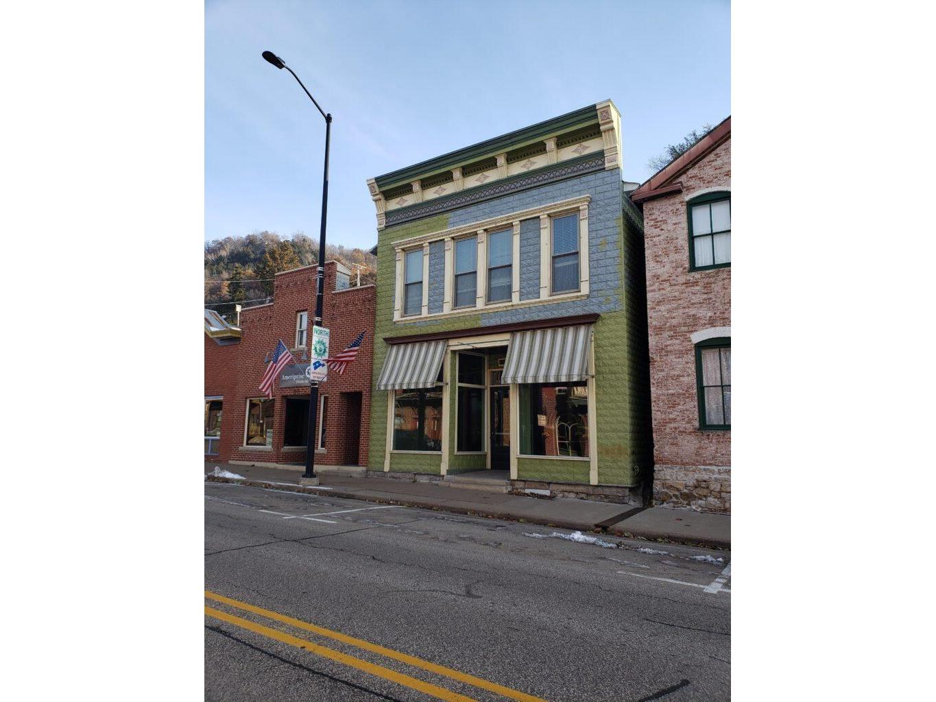 325 S Main Alma WI 54610 1812433 image1