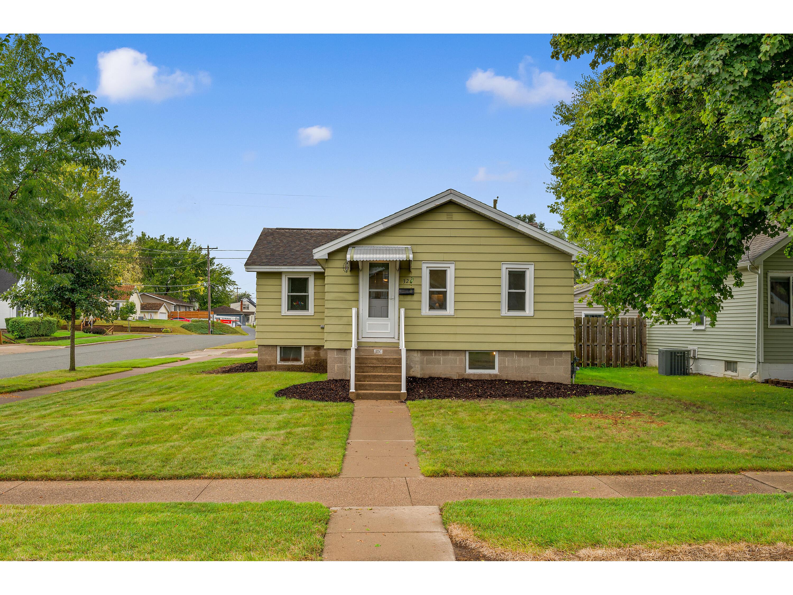 326 9th Onalaska WI 54650 1936444 image1