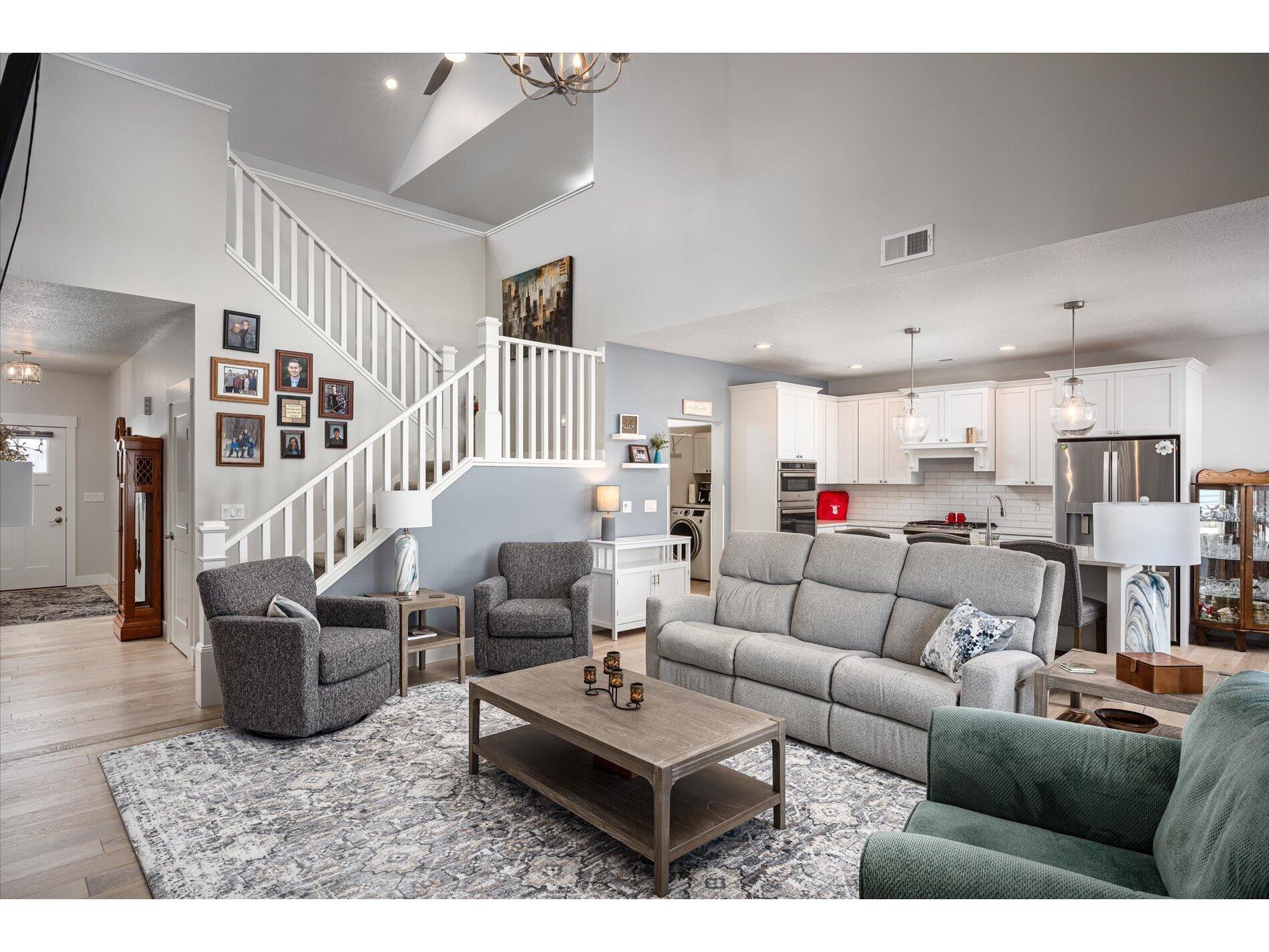 329 River La Crosse WI 54601 1954817 image11