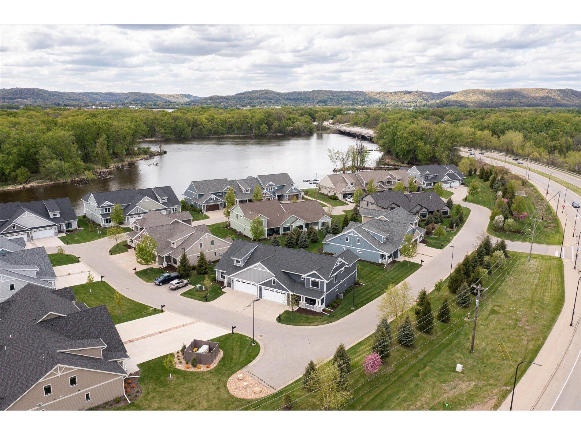 329 River La Crosse WI 54601 1954817 image6