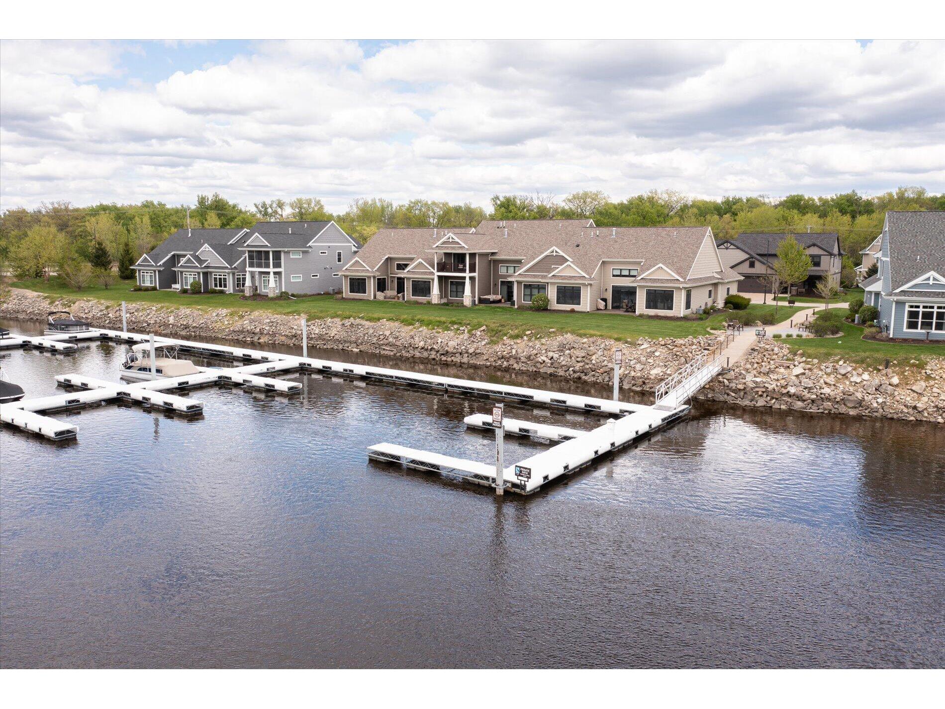 329 River La Crosse WI 54601 1954817 image8