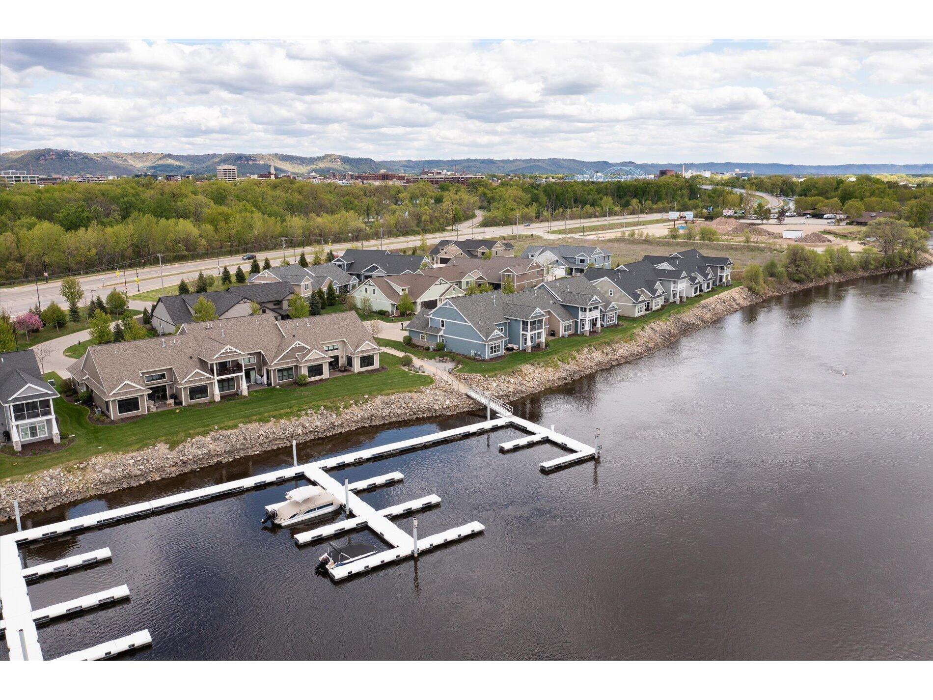 329 River La Crosse WI 54601 1954817 image9