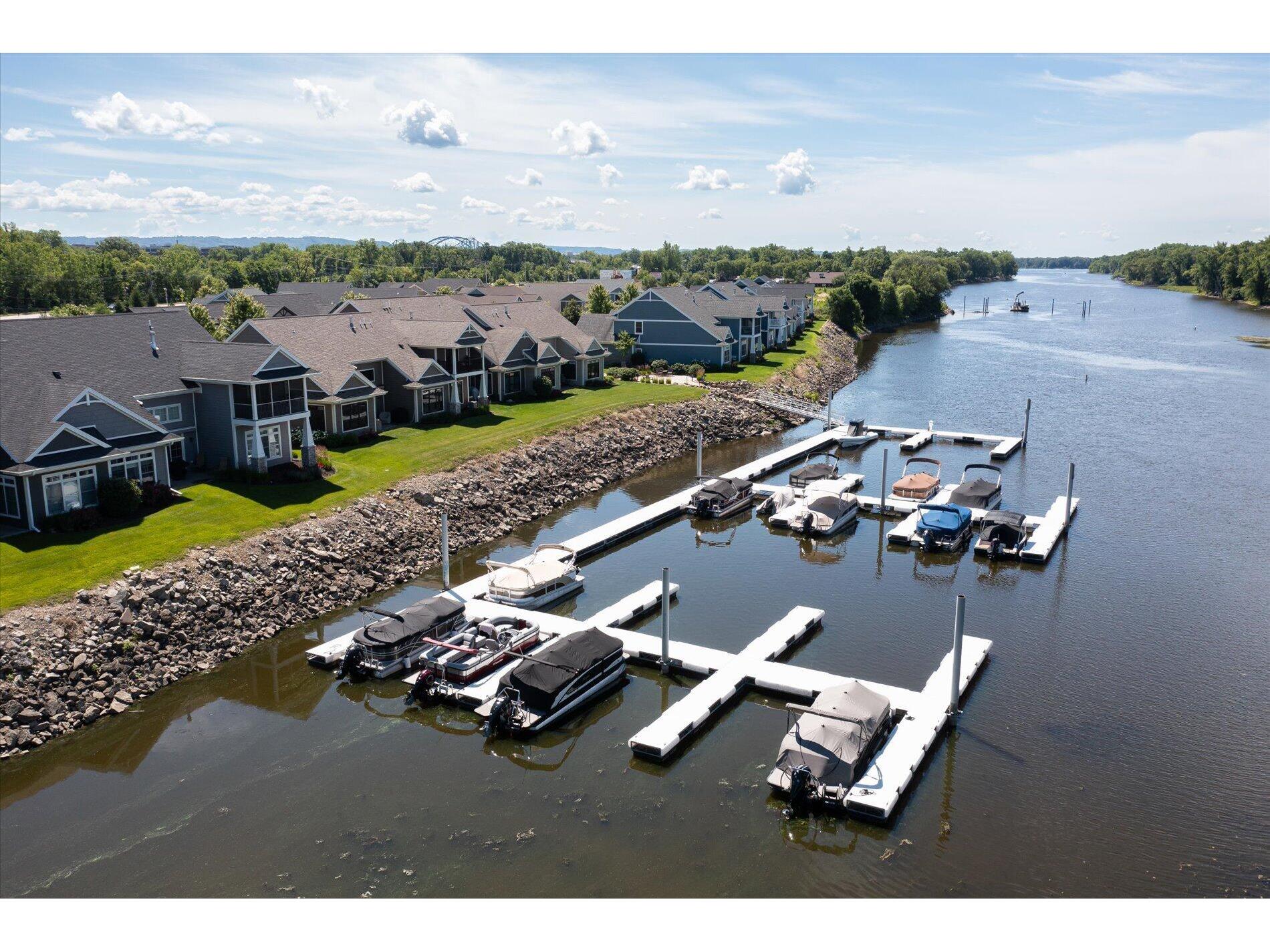 329 River La Crosse WI 54601 1968878 image12