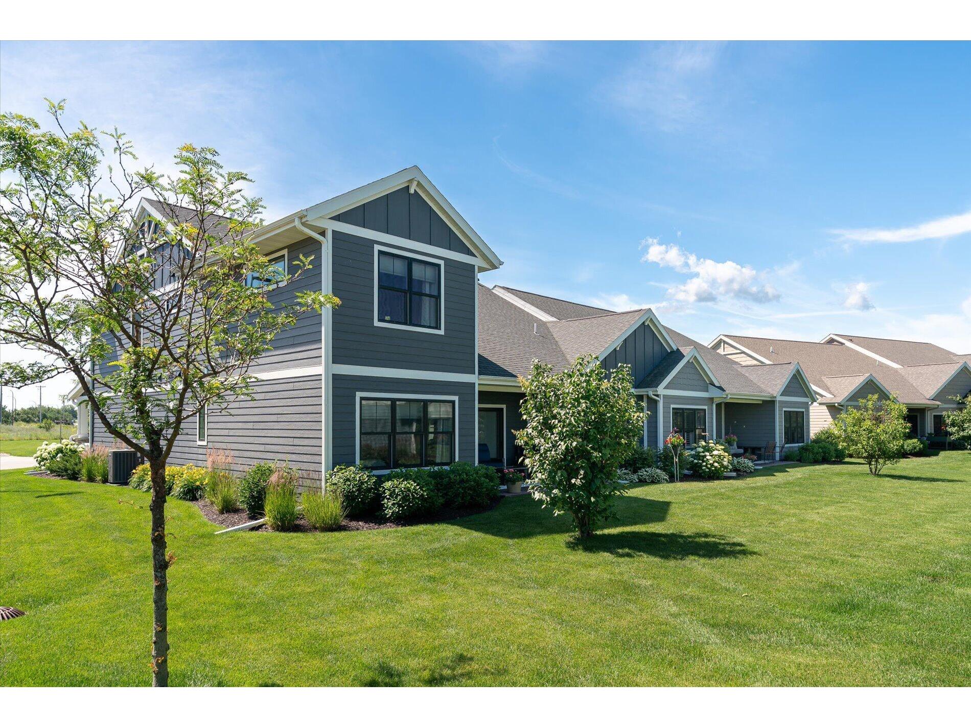 329 River La Crosse WI 54601 1968878 image3
