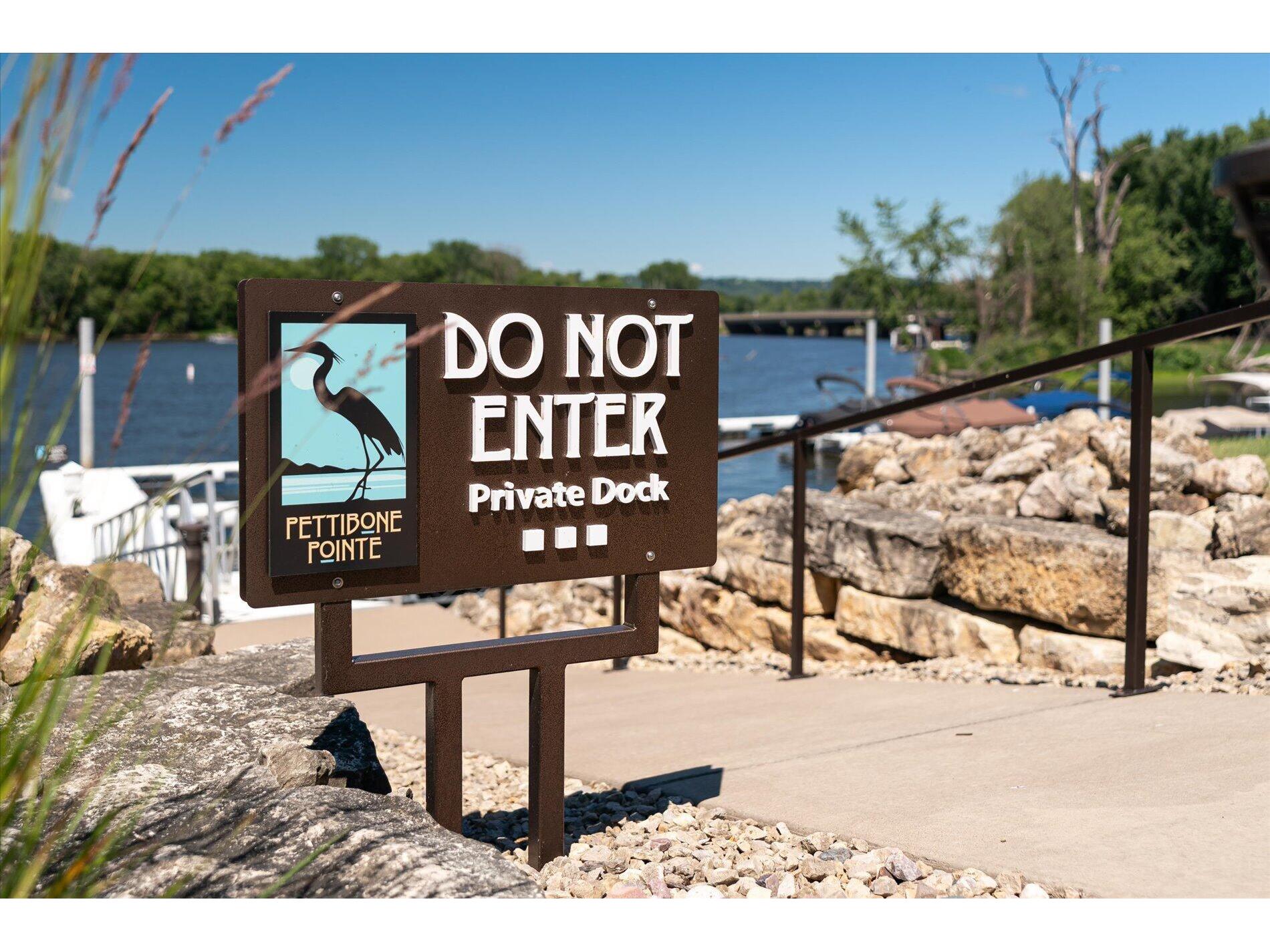 329 River La Crosse WI 54601 1968878 image6