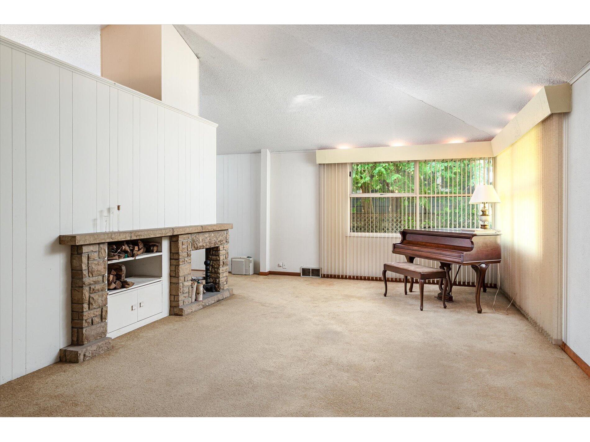 329 S Lincoln Viroqua WI 54665 1970019 image5