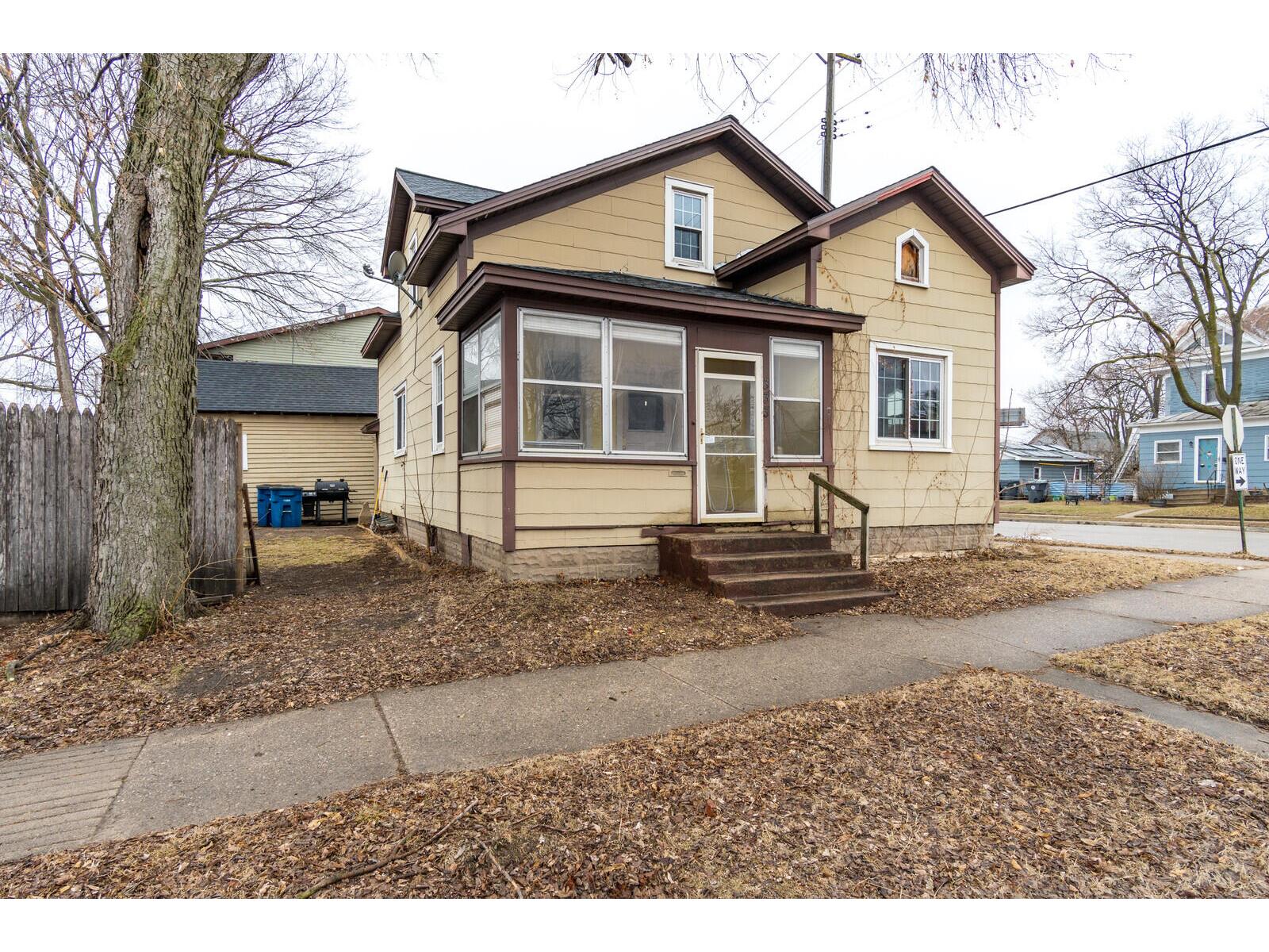 333 Rose, La Crosse, WI, 54603 MLS 1828167 Edina Realty