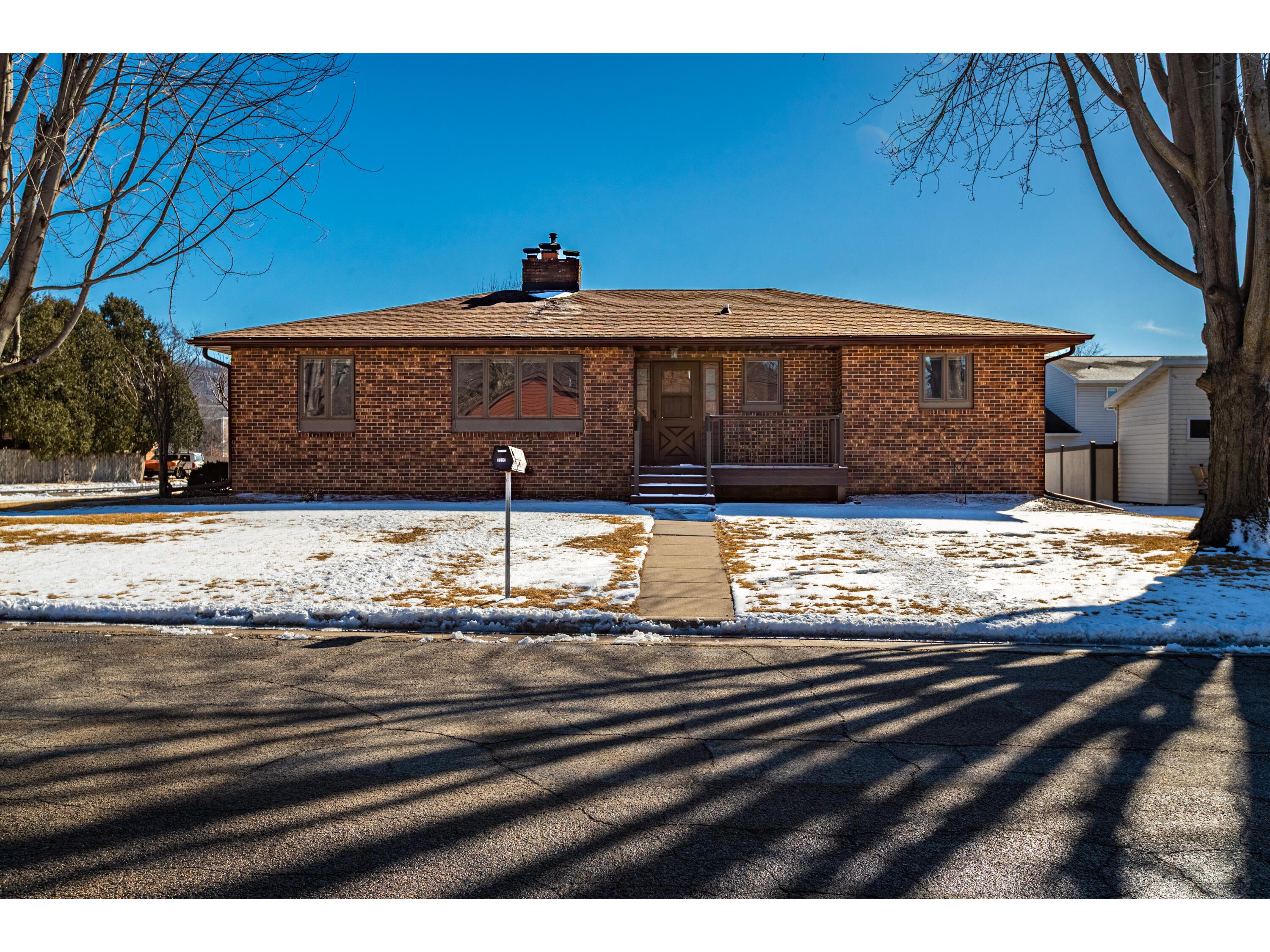 3336 Fairchild La Crosse WI 54601 1909036 image1